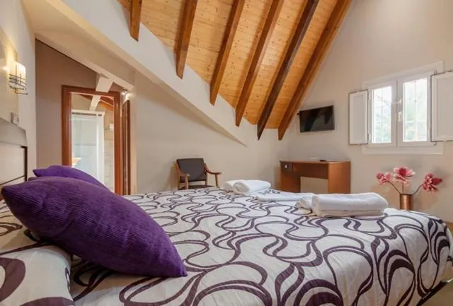 Bed in Hotel La Terraza De Puente Viesgo