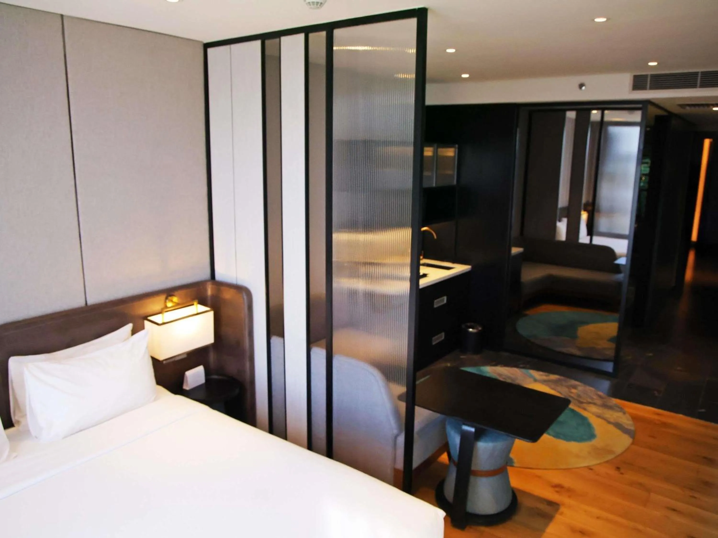 Bedroom, Bed in Mercure Miri City Centre