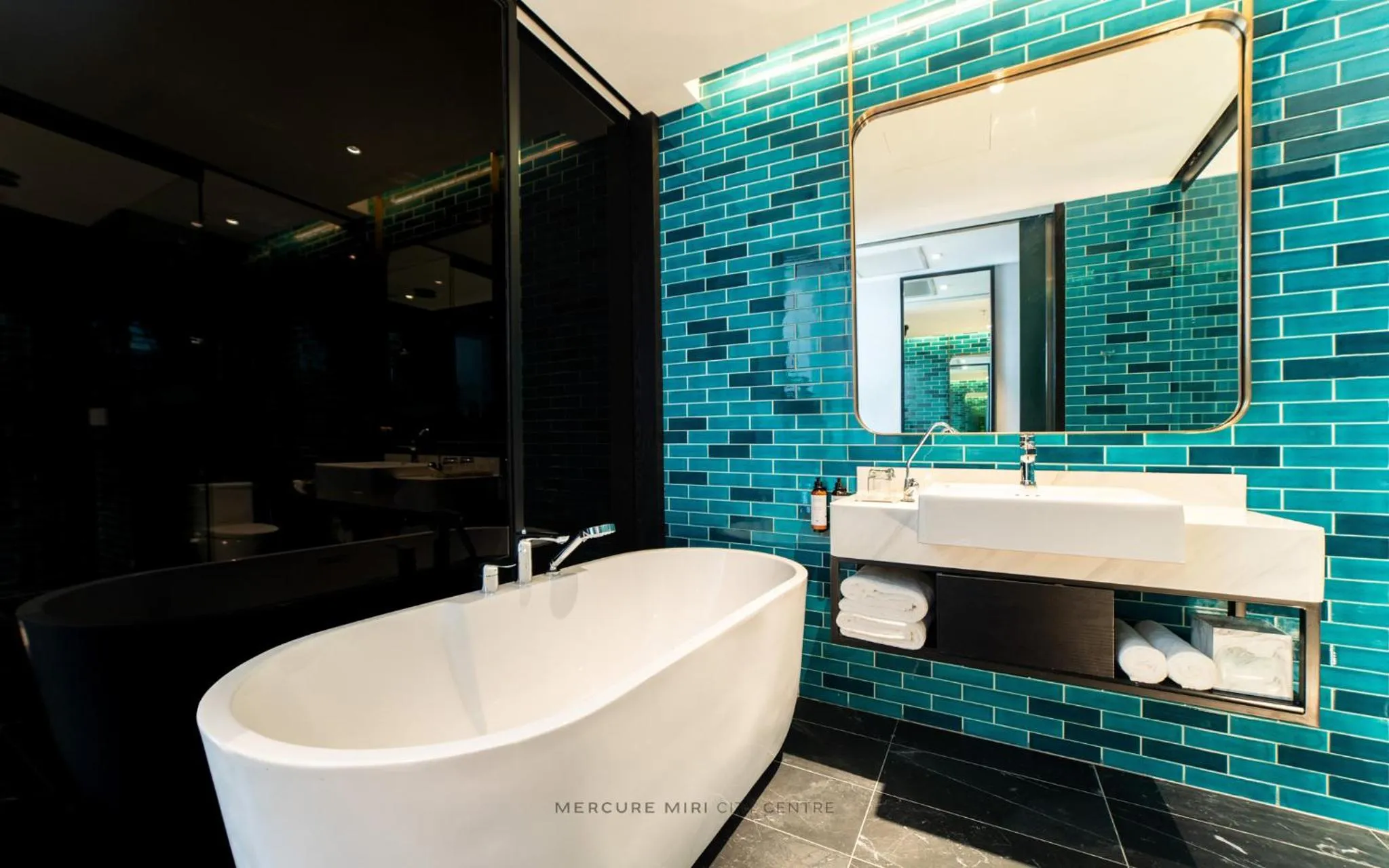 Bathroom in Mercure Miri City Centre