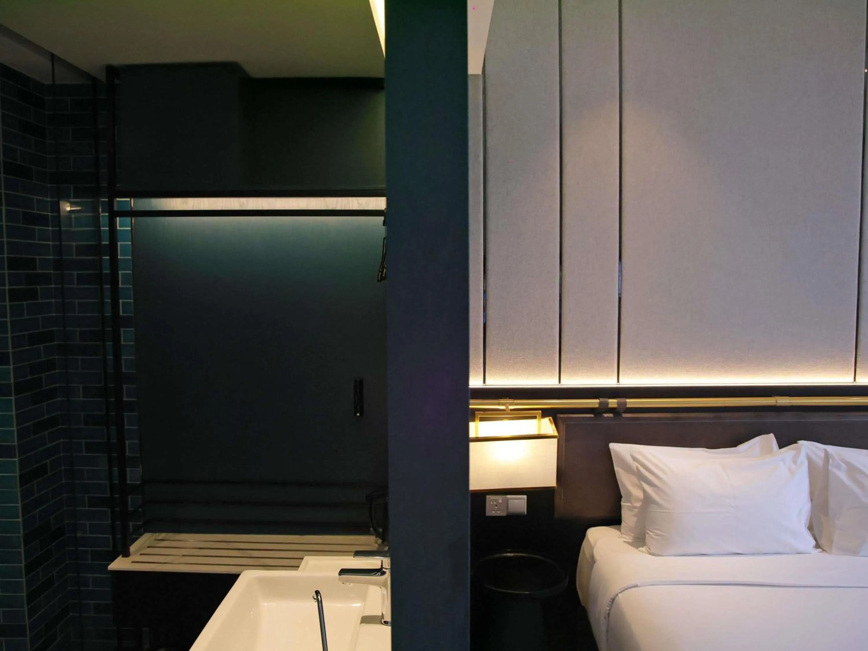 Bedroom in Mercure Miri City Centre