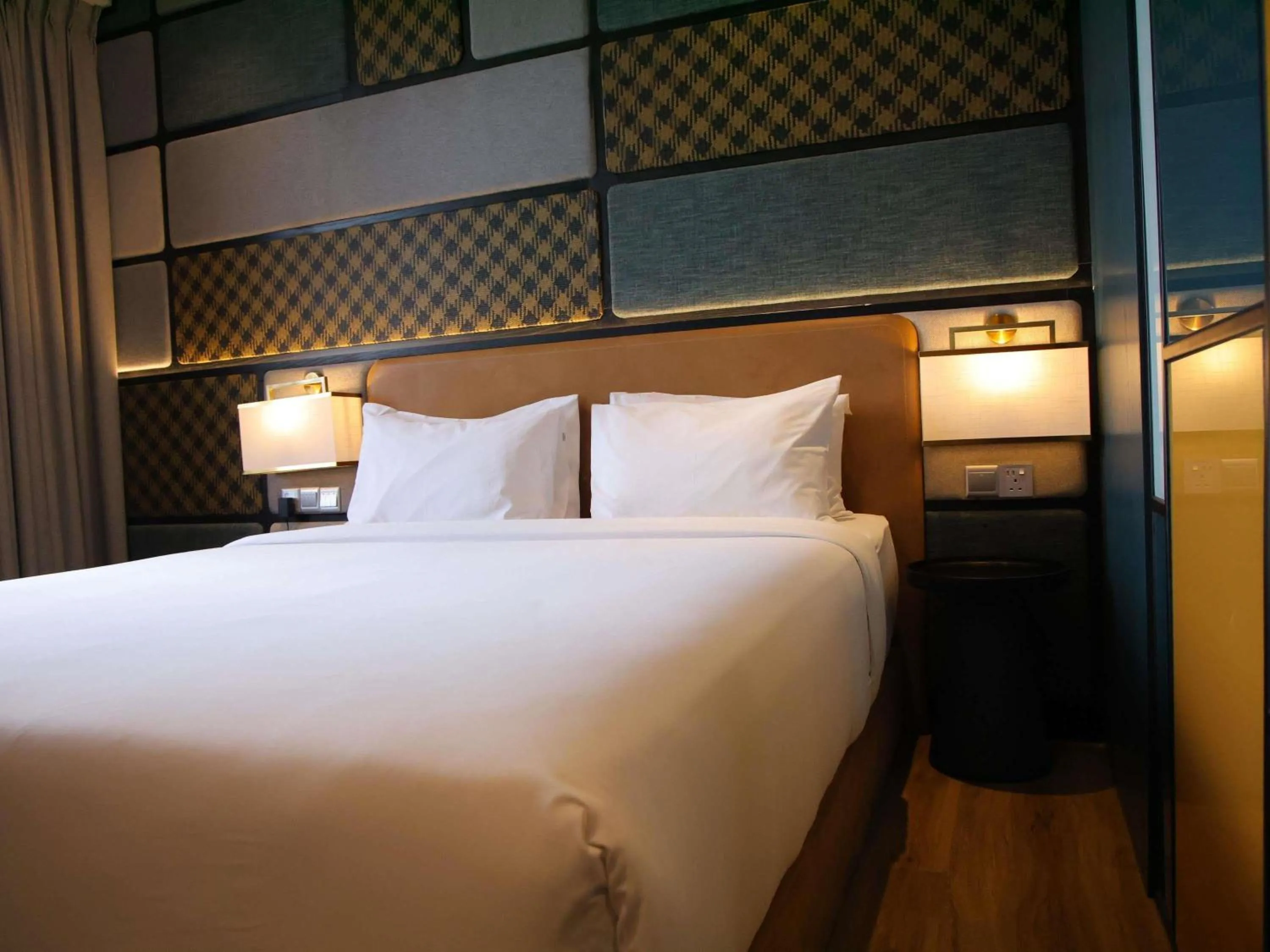 Bedroom, Bed in Mercure Miri City Centre