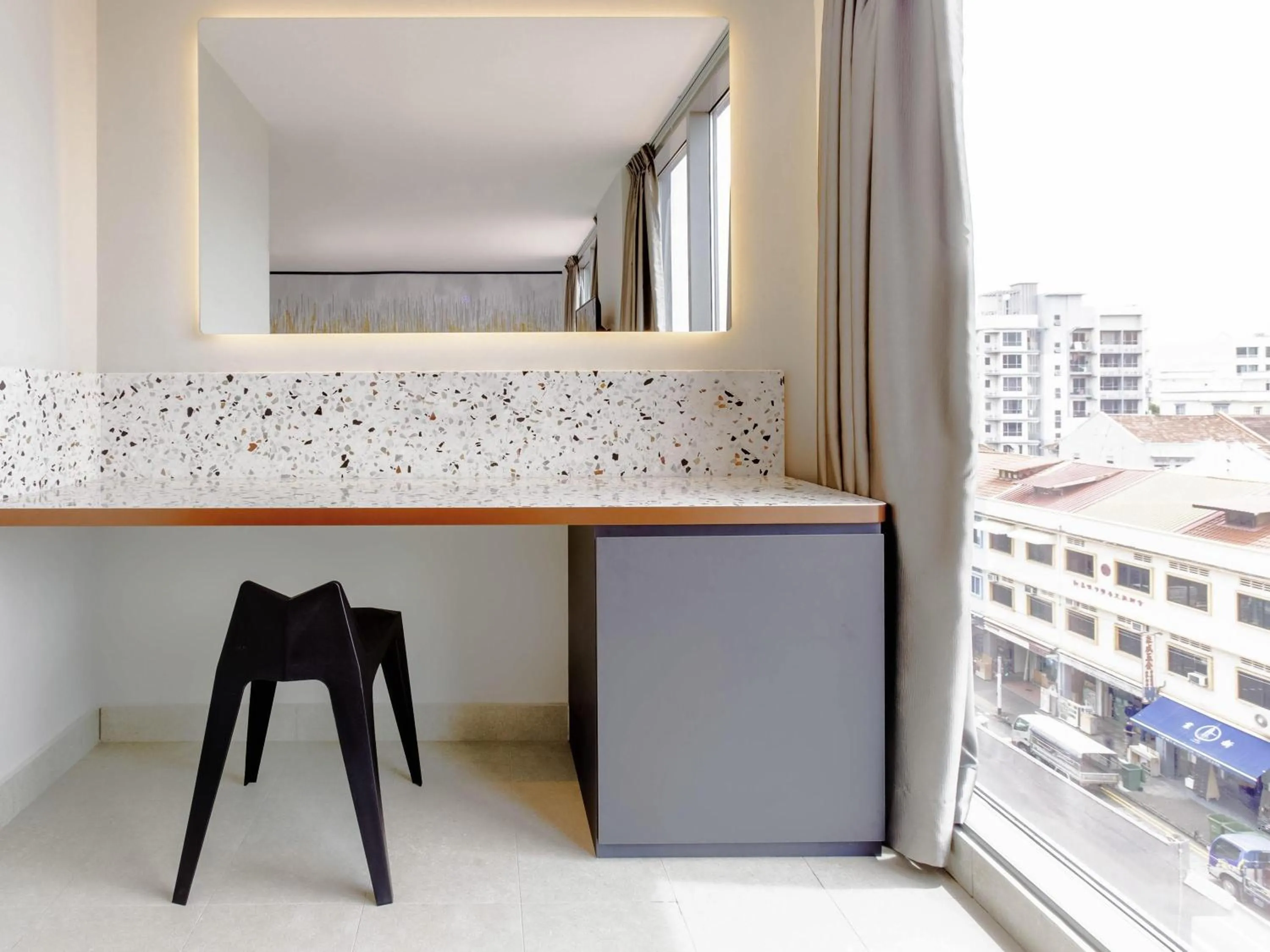 Bedroom in ibis budget Singapore Gold