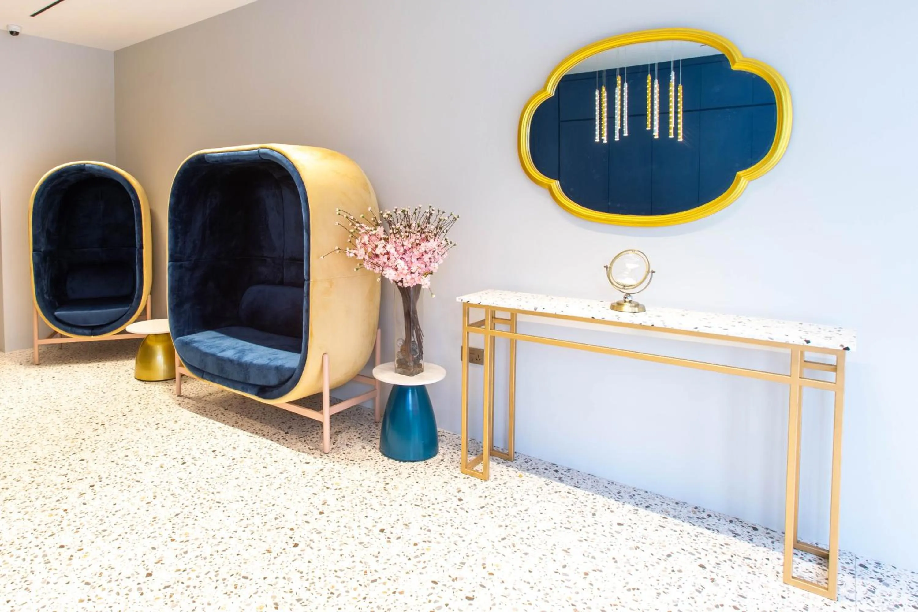 Lobby or reception in ibis budget Singapore Gold