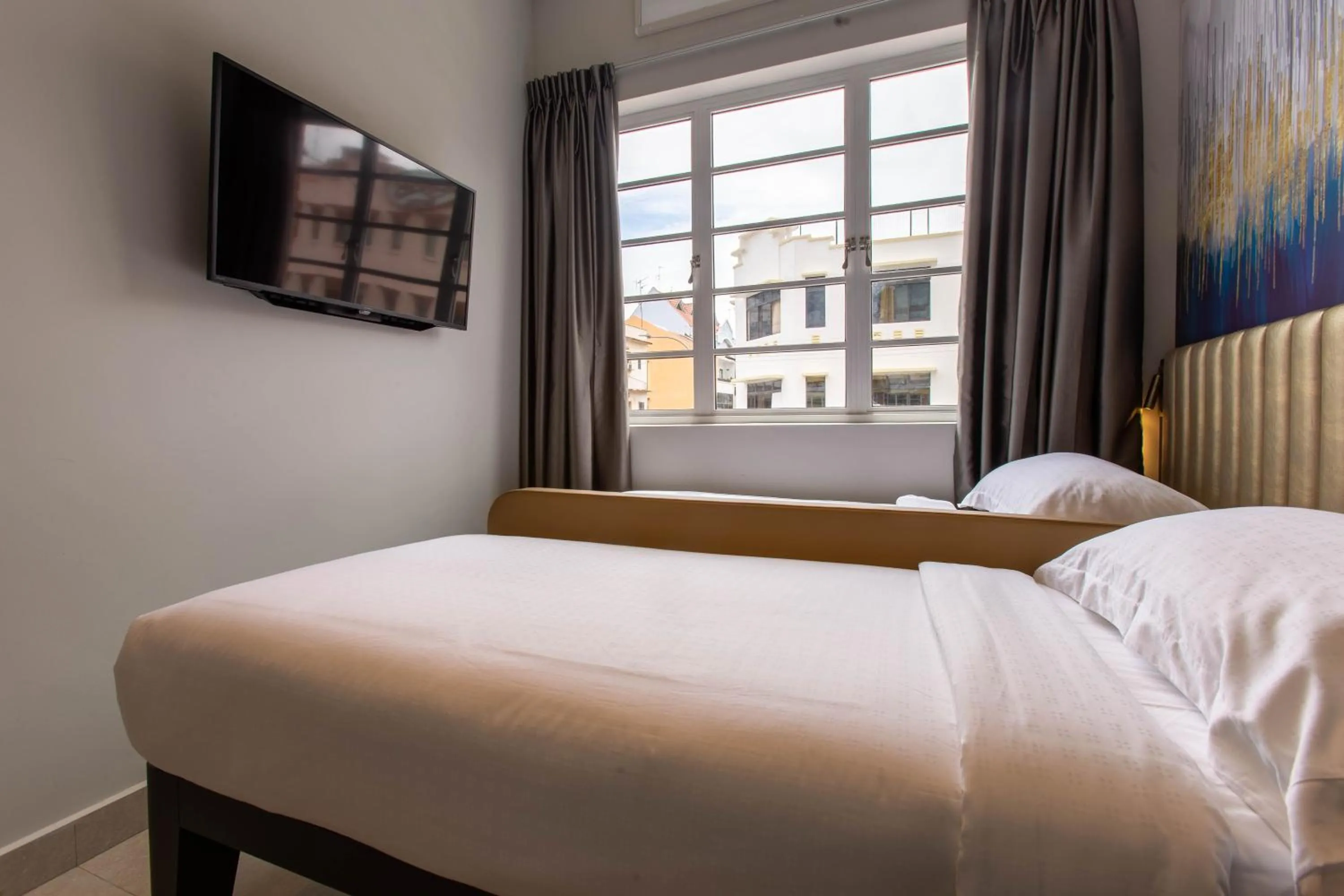 Bed in ibis budget Singapore Gold