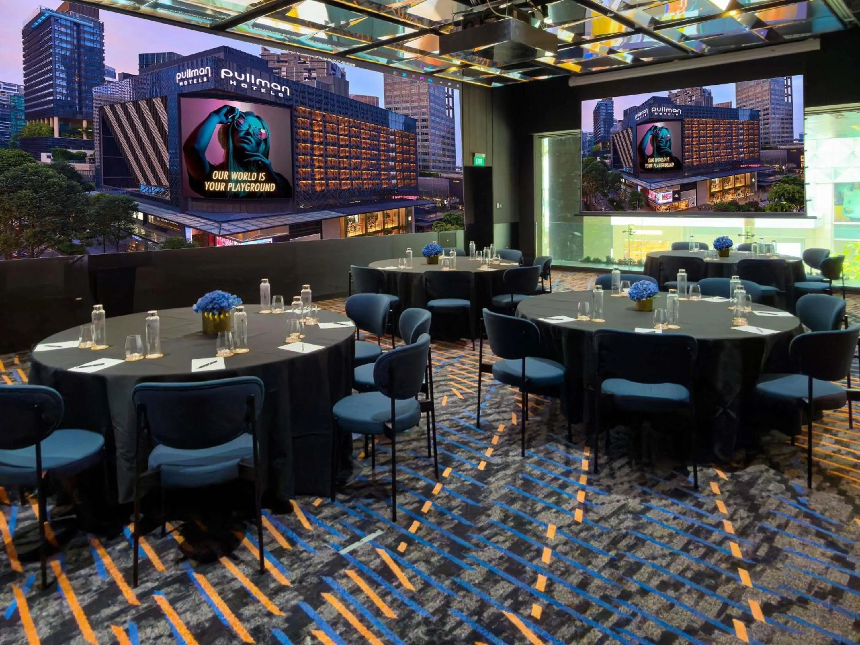 Meeting/conference room in Pullman Singapore Orchard