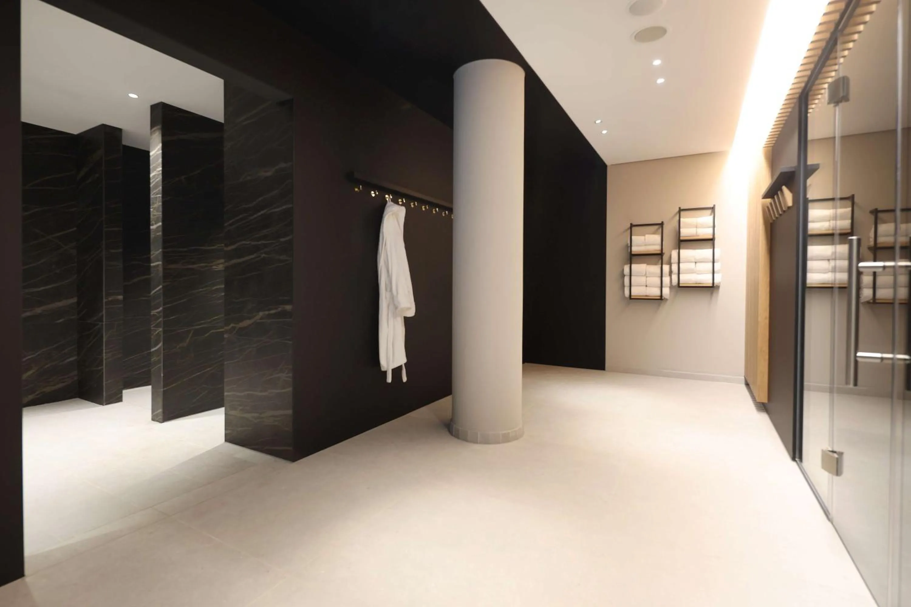 Sports, Bed in ATLANTIC Hotel Heidelberg