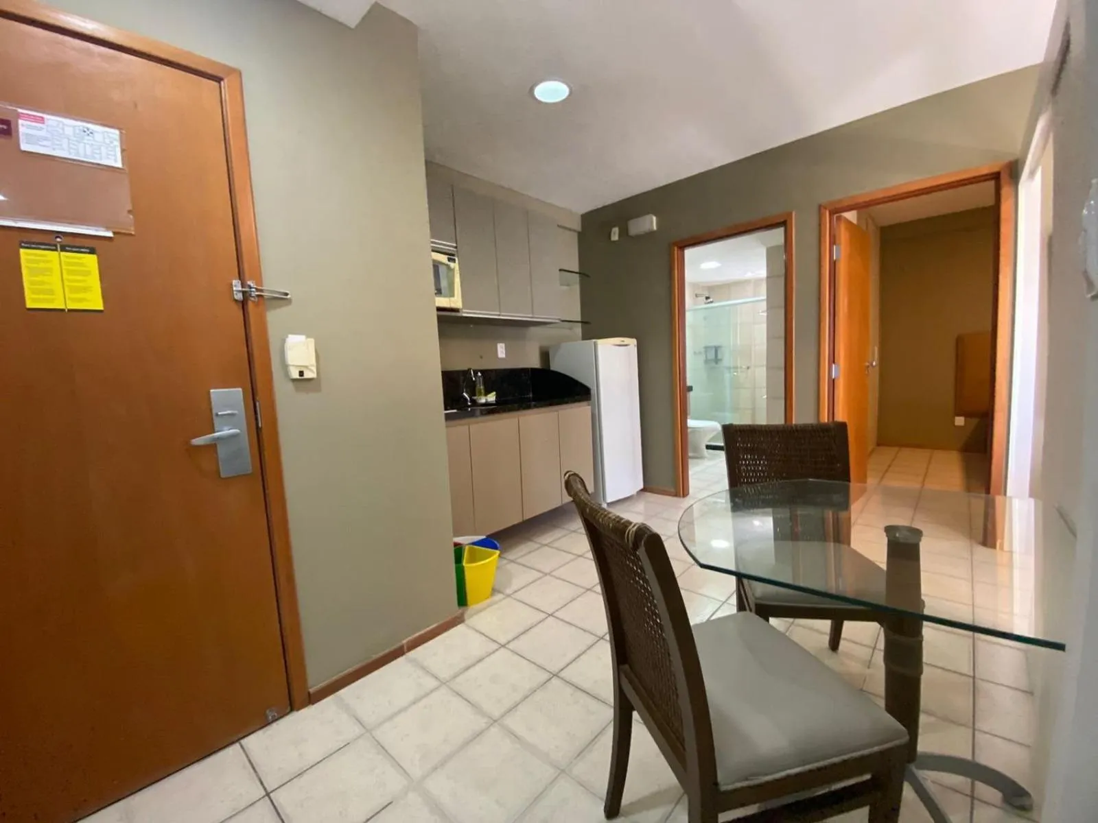 Seating area in Flat no Condomínio Metrópolis - Ilha do Leite