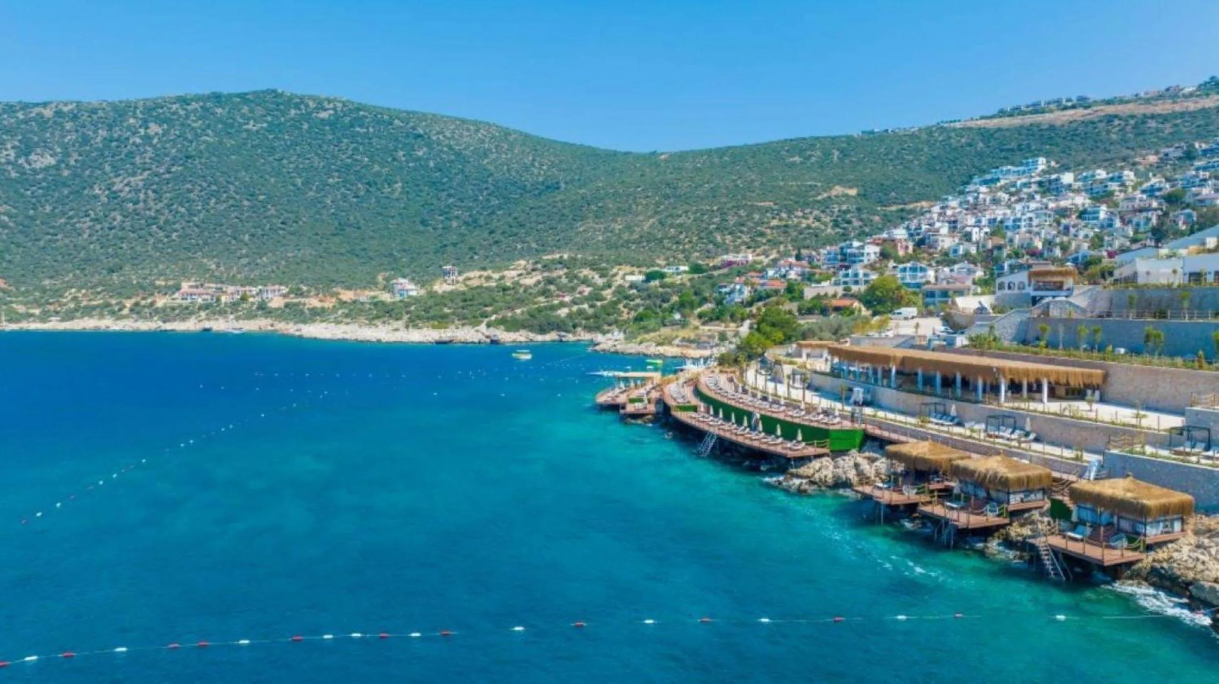 Beach in Lures Hotel