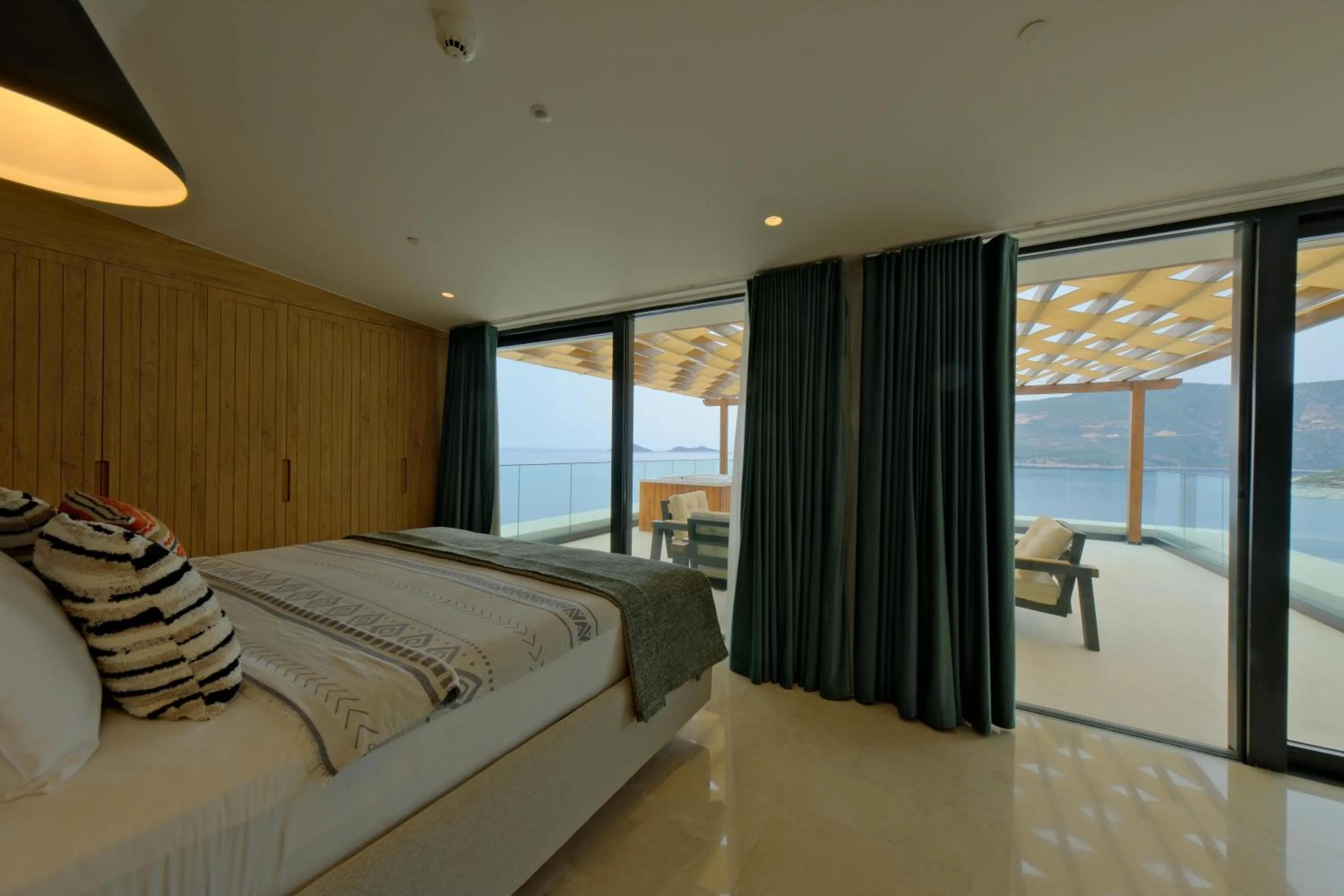 Photo of the whole room, Bed in Lures Hotel