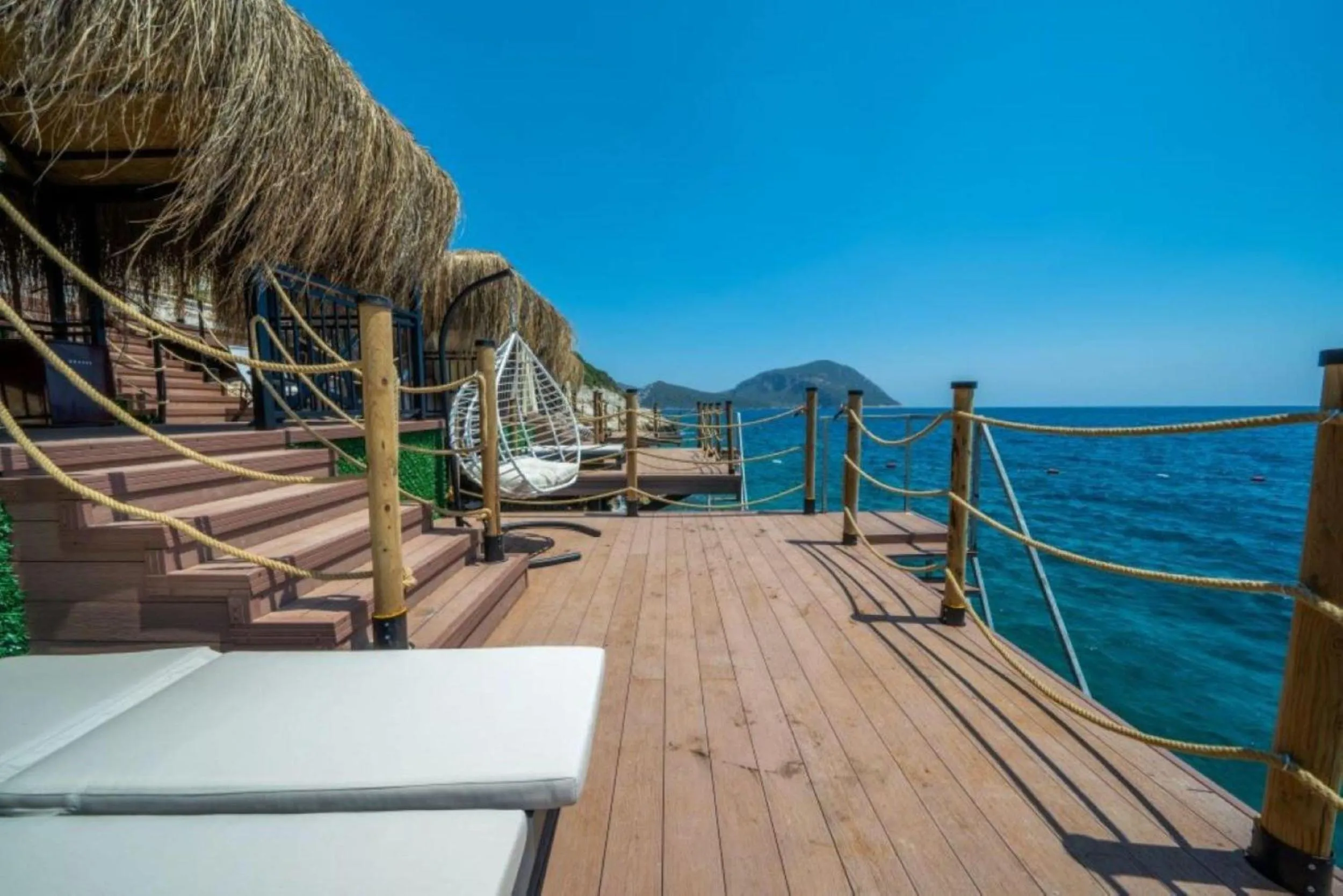 Beach in Lures Hotel