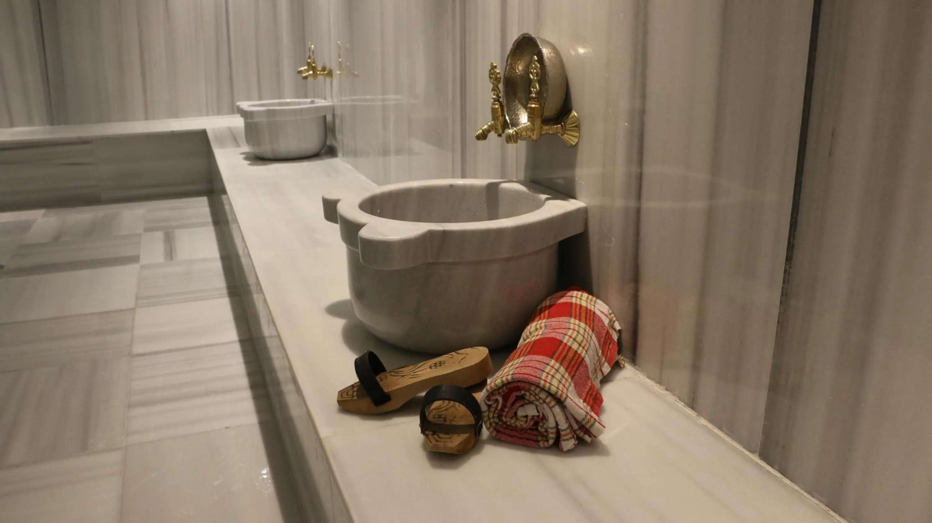 Spa and wellness centre/facilities in Lures Hotel