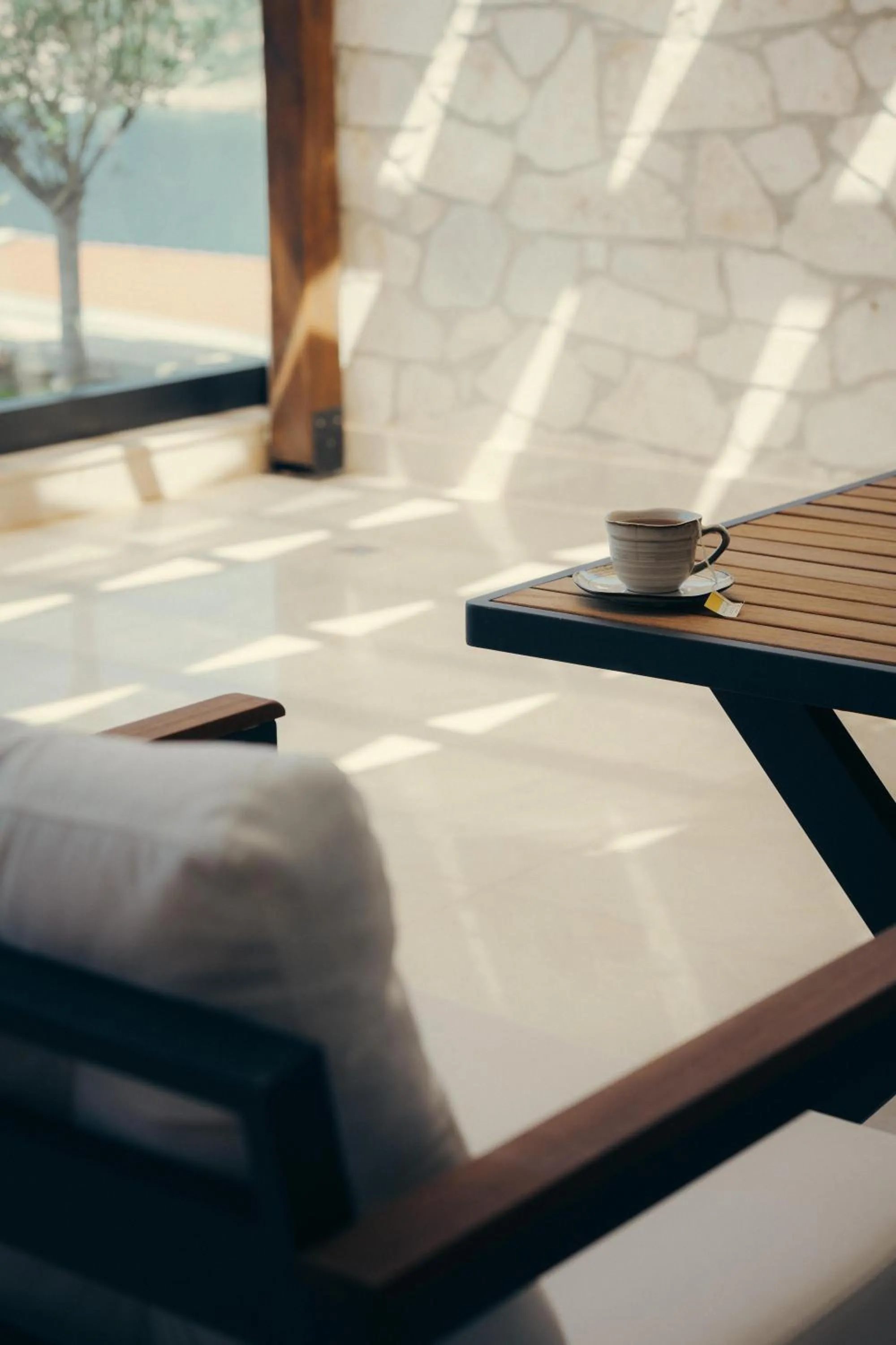 Lounge or bar in Lures Hotel