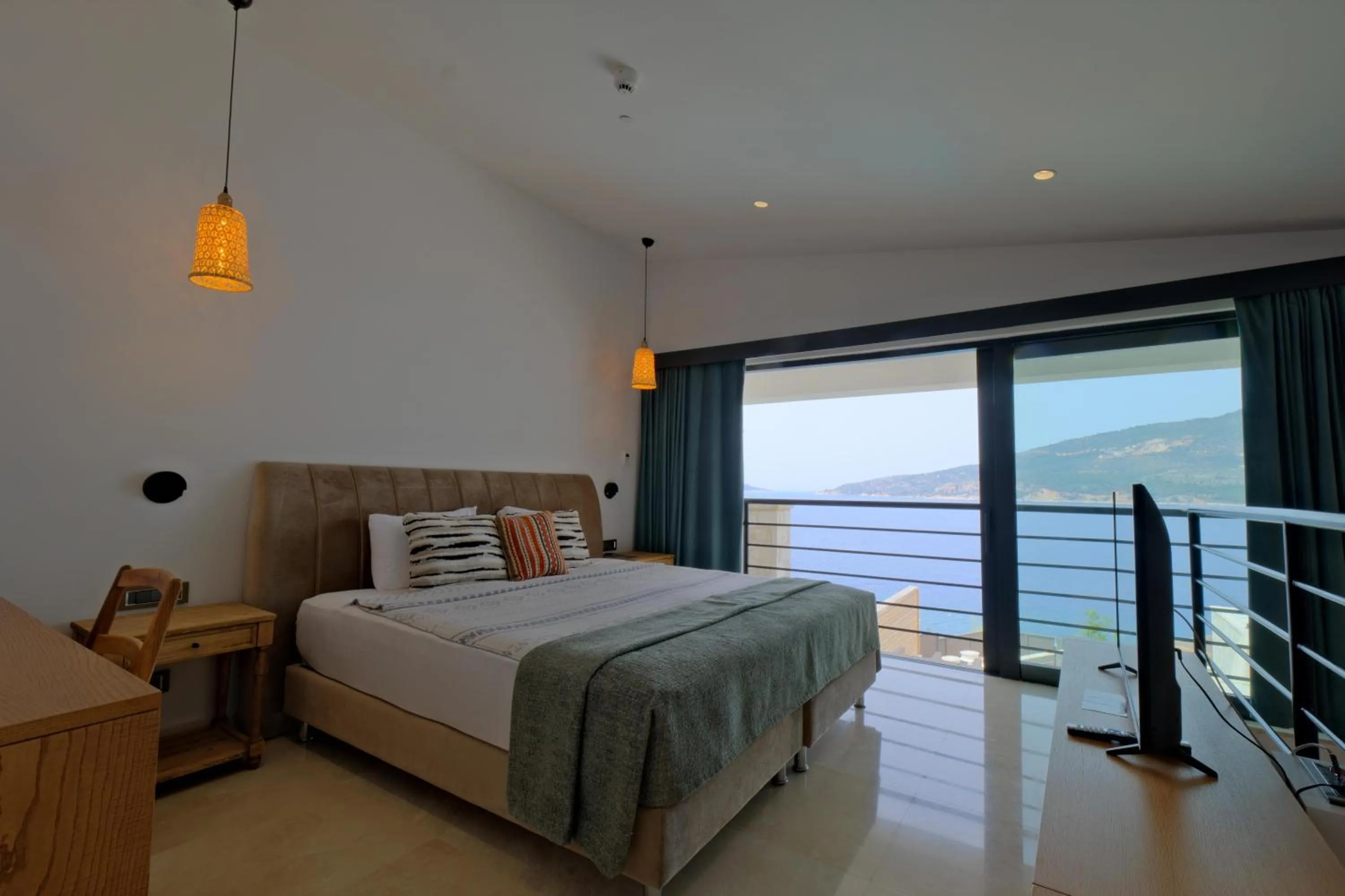 Photo of the whole room, Bed in Lures Hotel