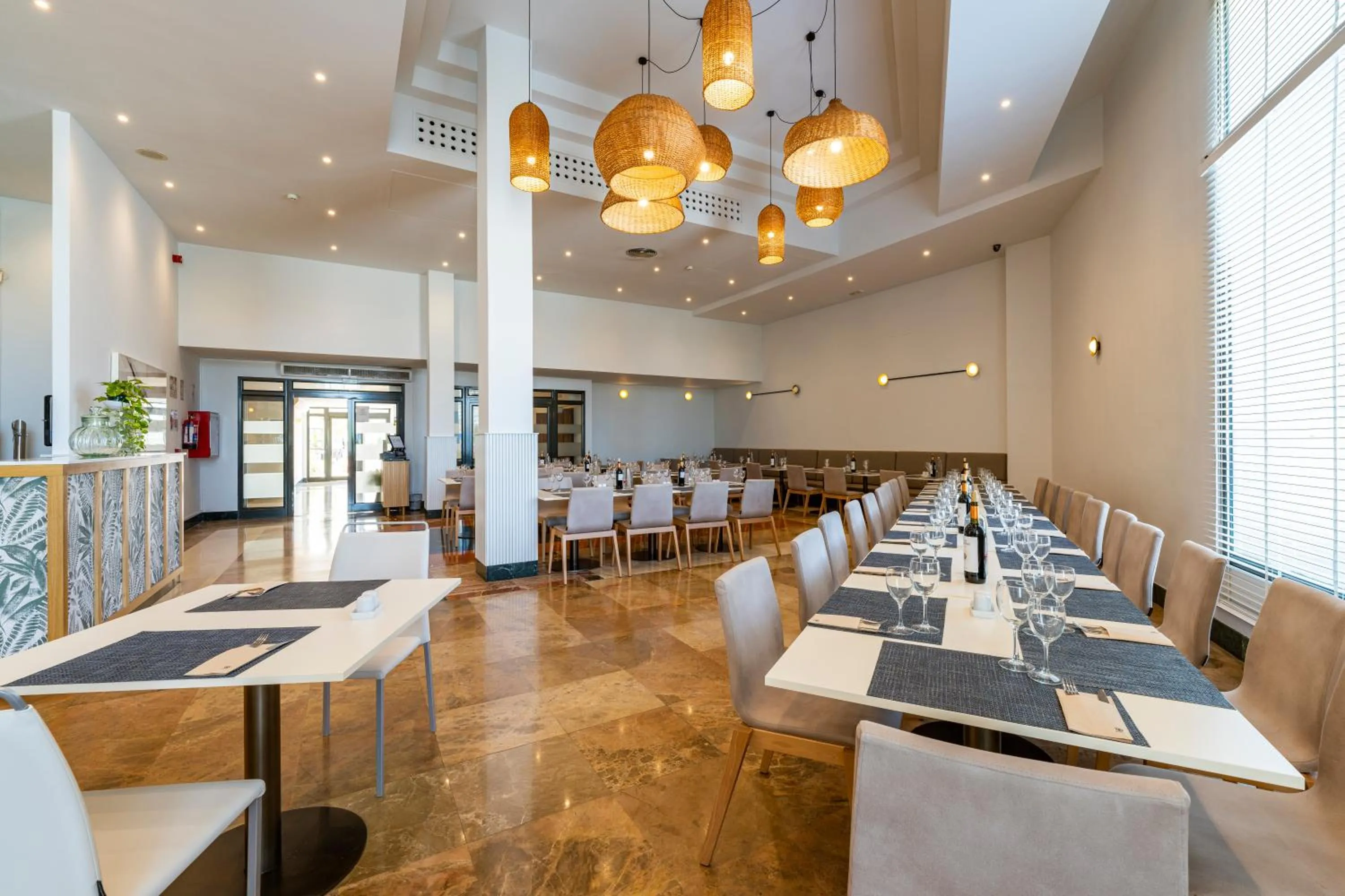 Dining area in Hotel Antequera Hills