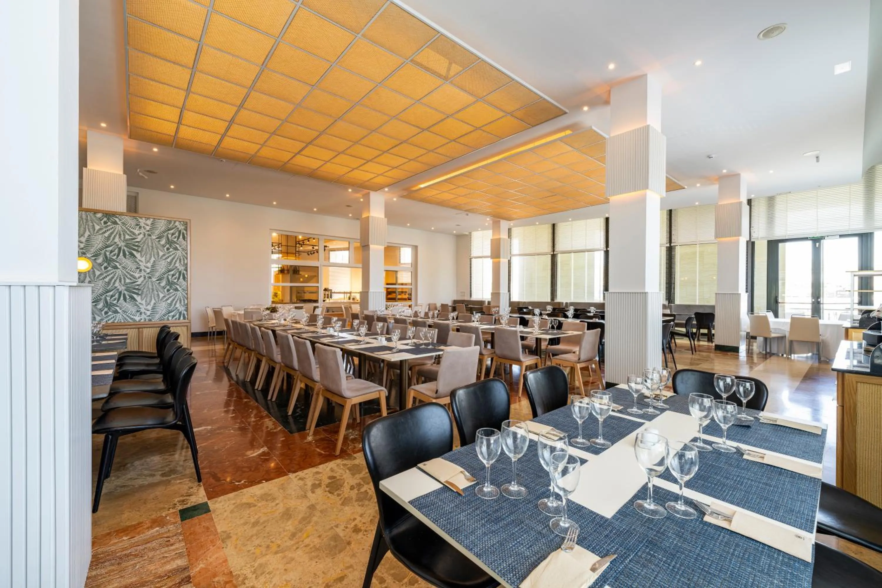Dining area in Hotel Antequera Hills