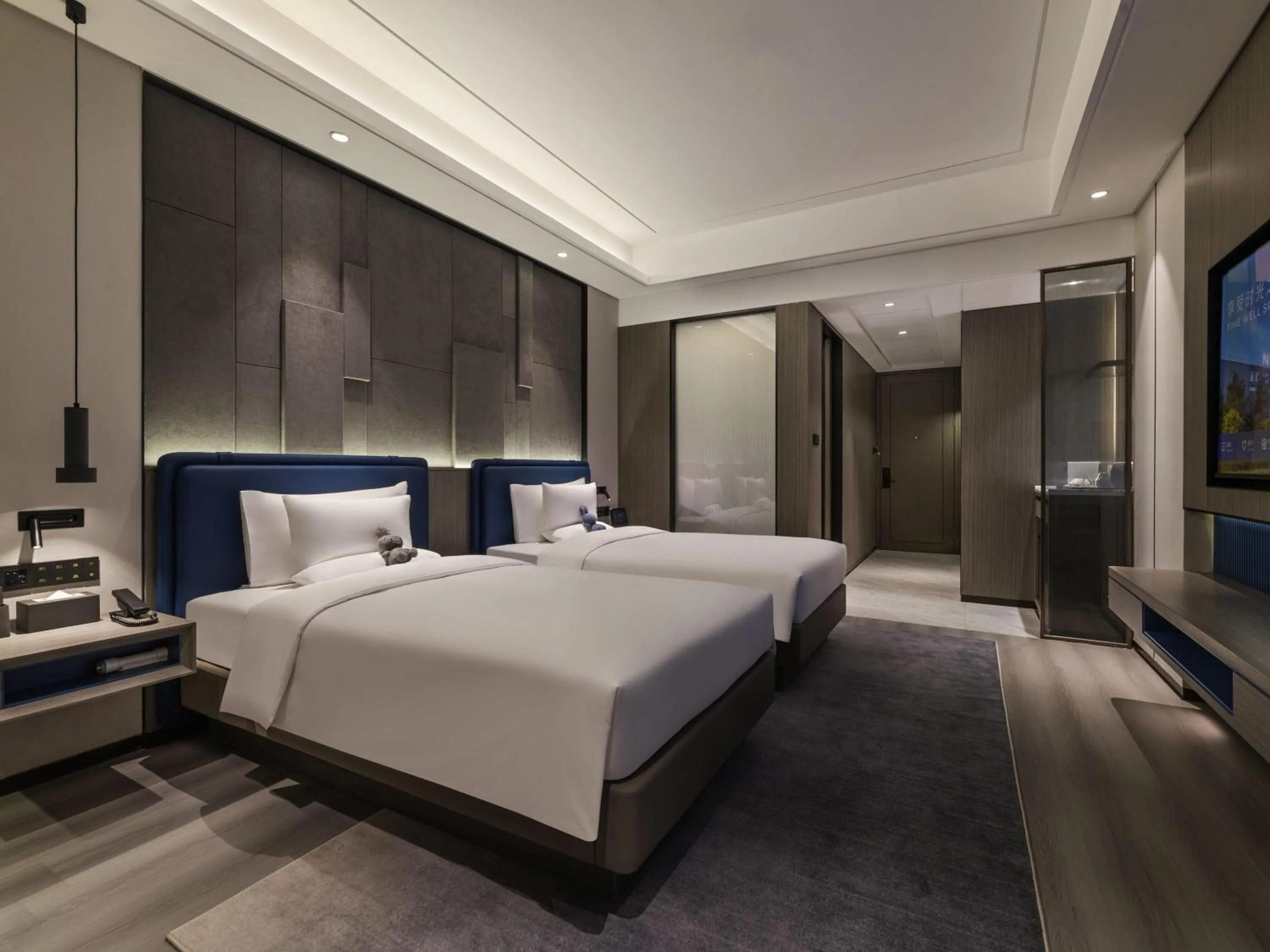 Bedroom, Bed in Novotel Kunshan Yangcheng Lake