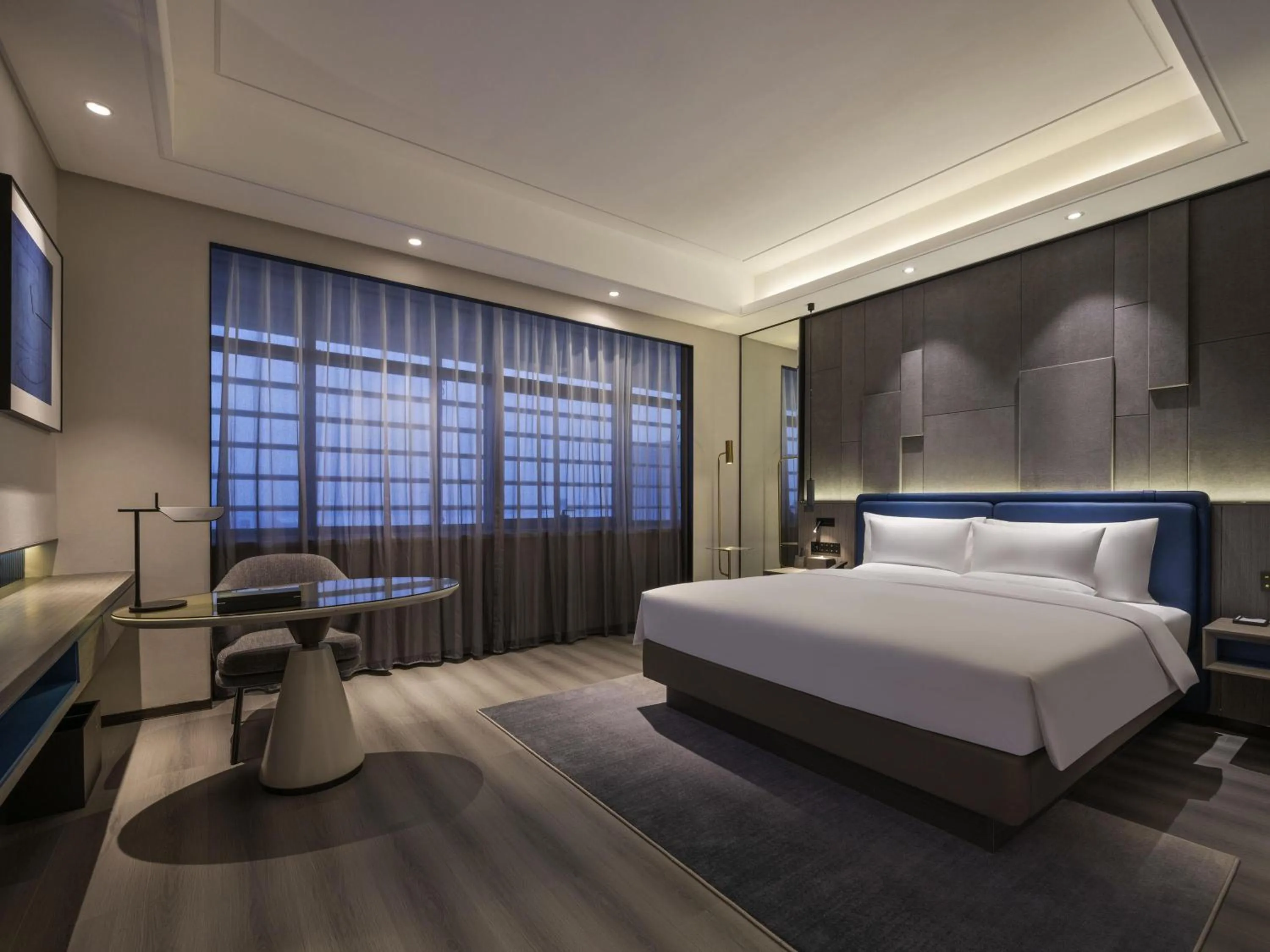 Bedroom, Bed in Novotel Kunshan Yangcheng Lake
