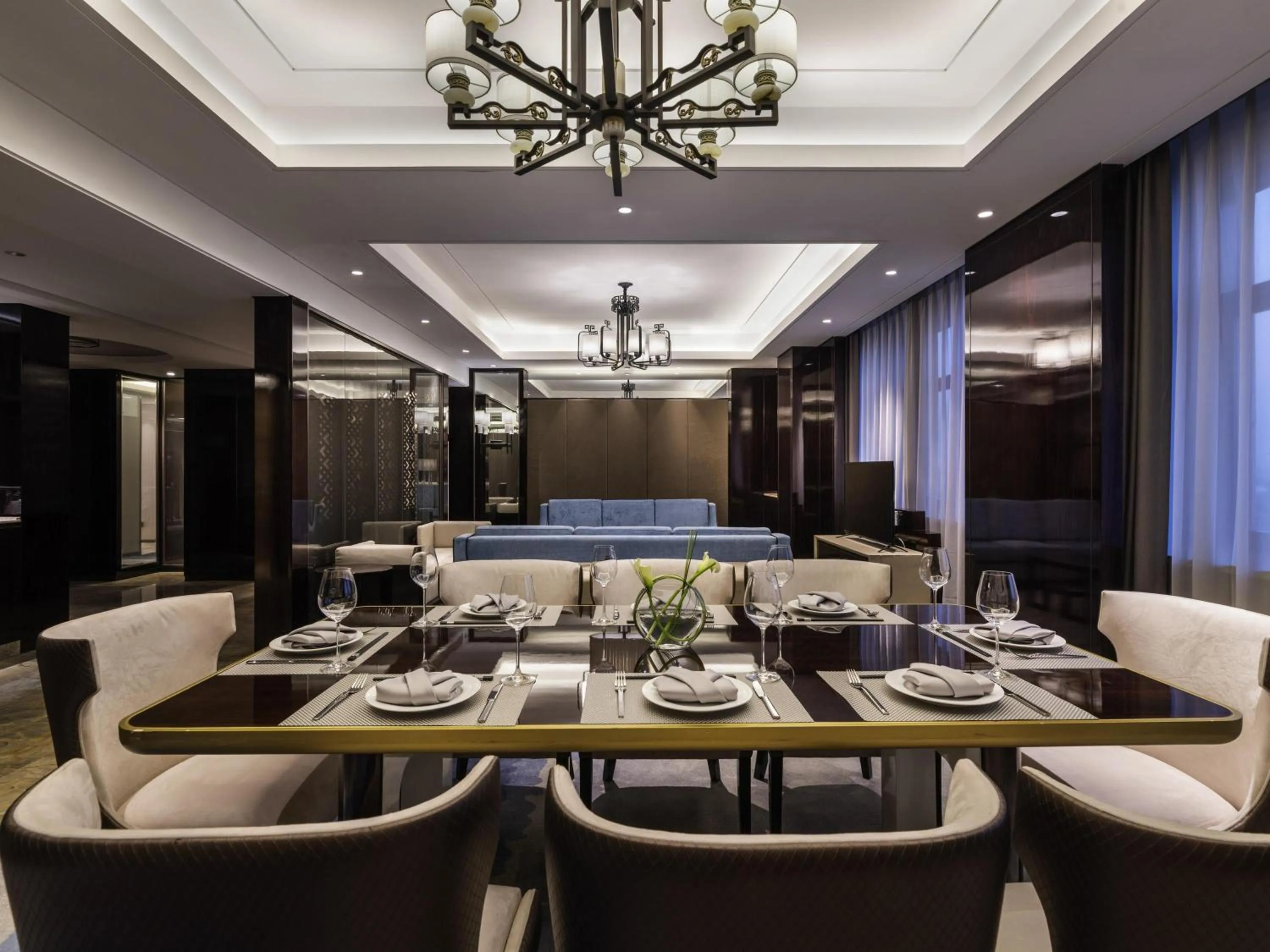 Photo of the whole room in Novotel Kunshan Yangcheng Lake