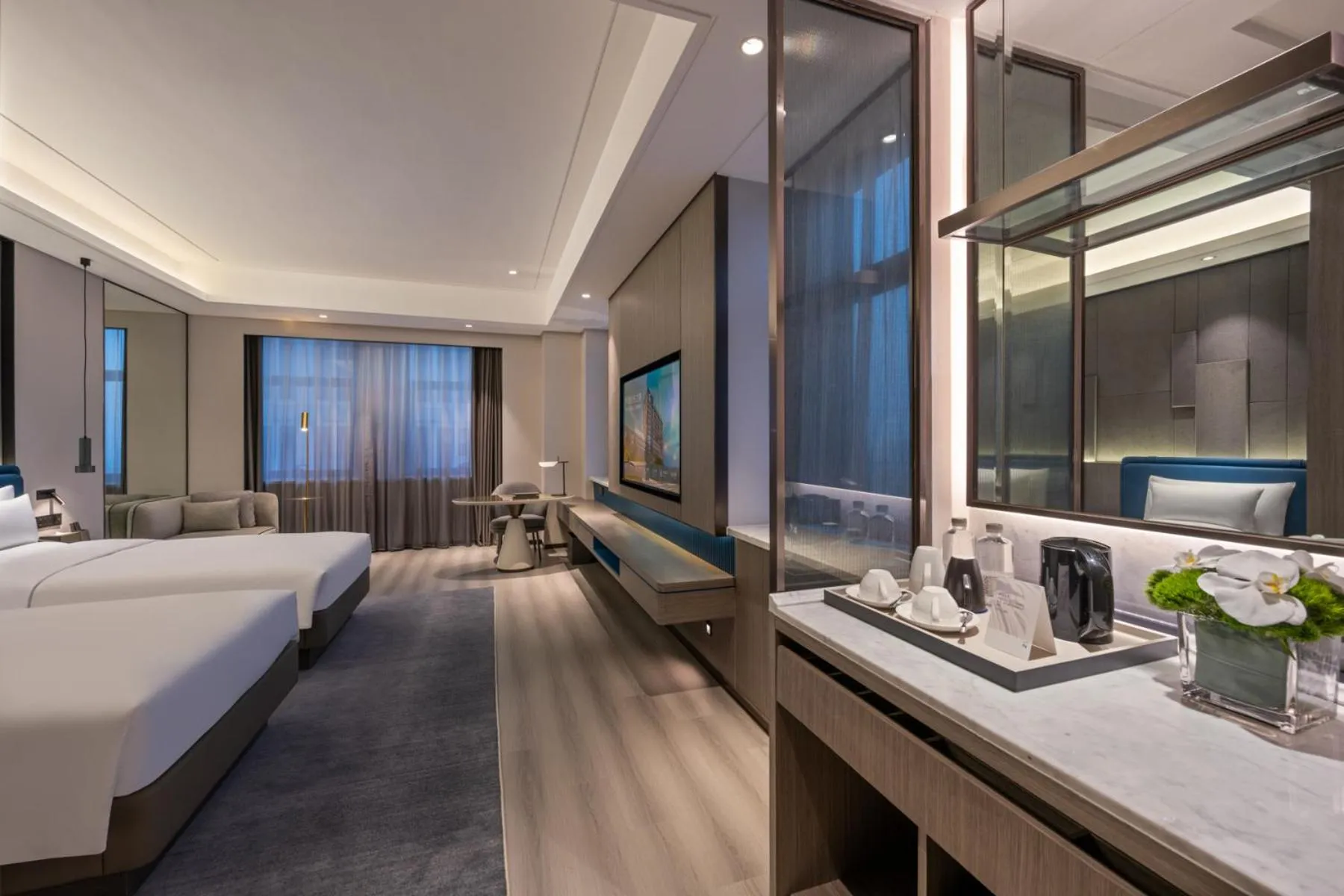 TV and multimedia, Bed in Novotel Kunshan Yangcheng Lake