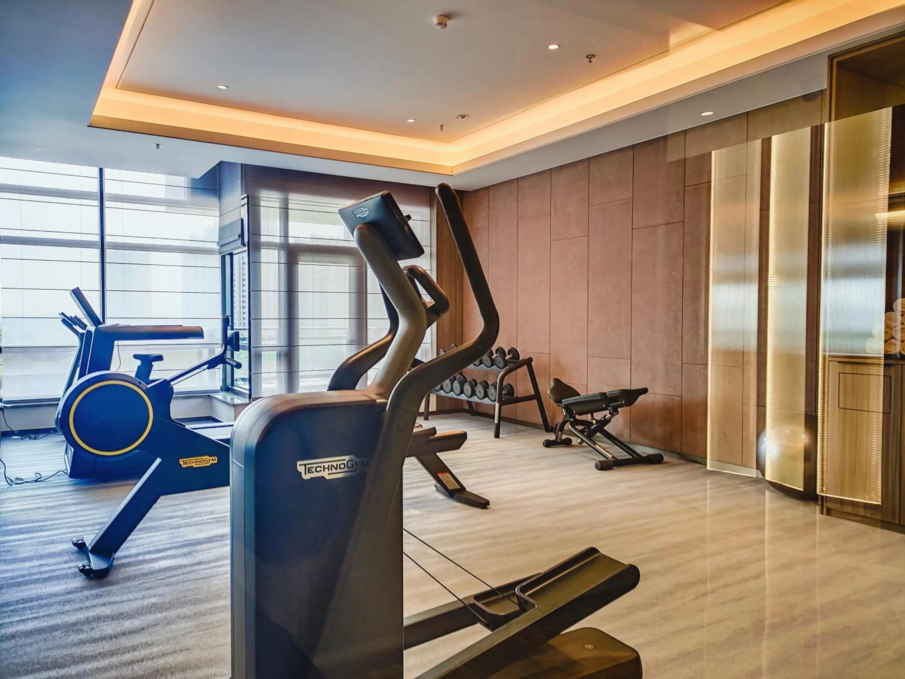 Fitness centre/facilities in Novotel Kunshan Yangcheng Lake