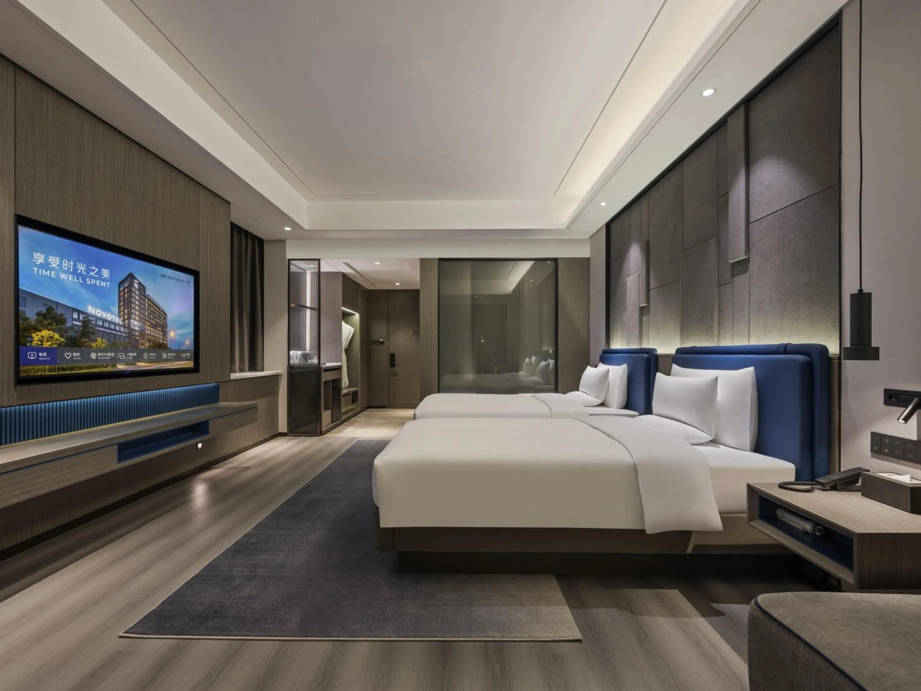 Bedroom, Bed in Novotel Kunshan Yangcheng Lake