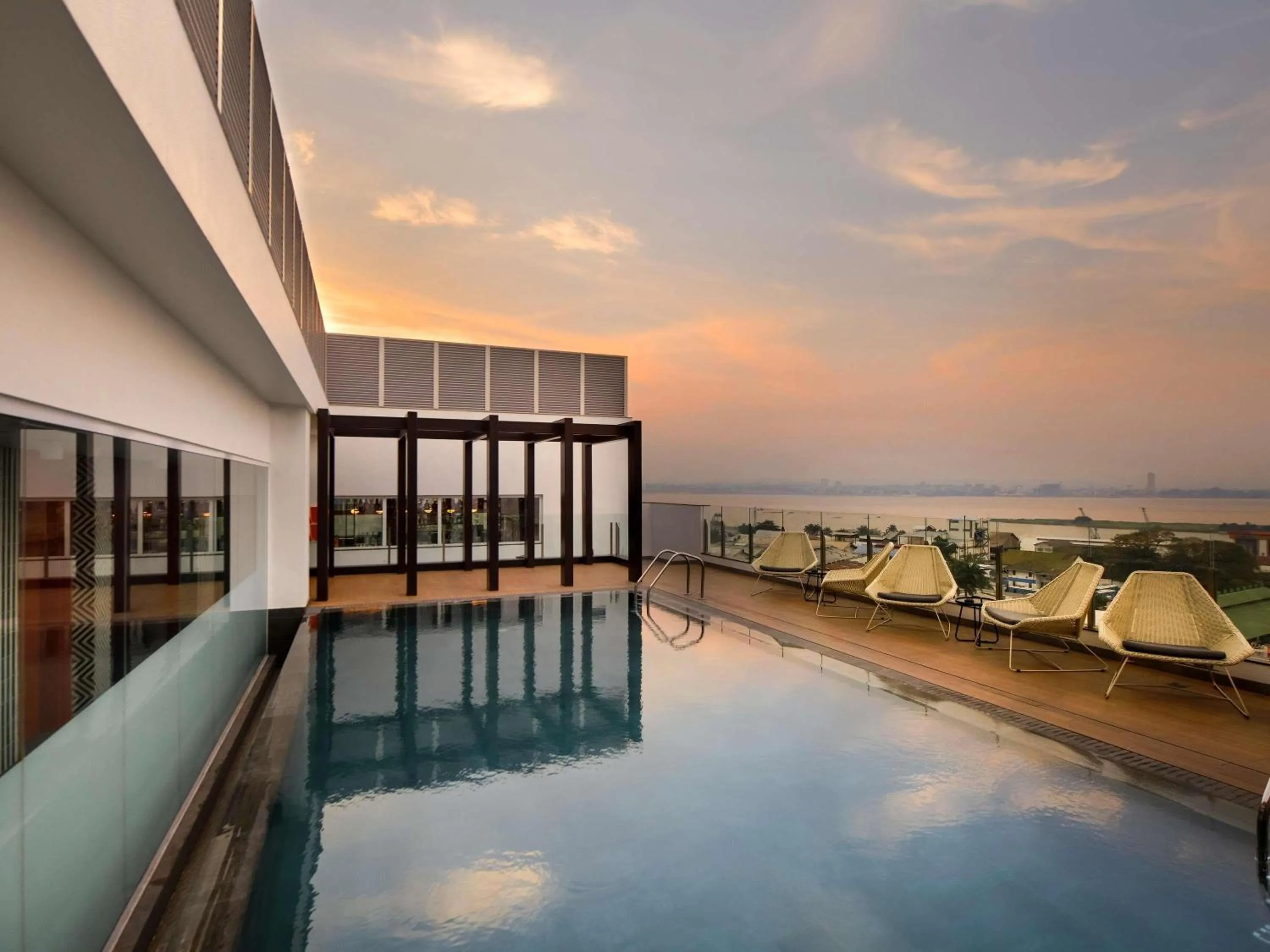 Pool view in Novotel Kinshasa La Gombe