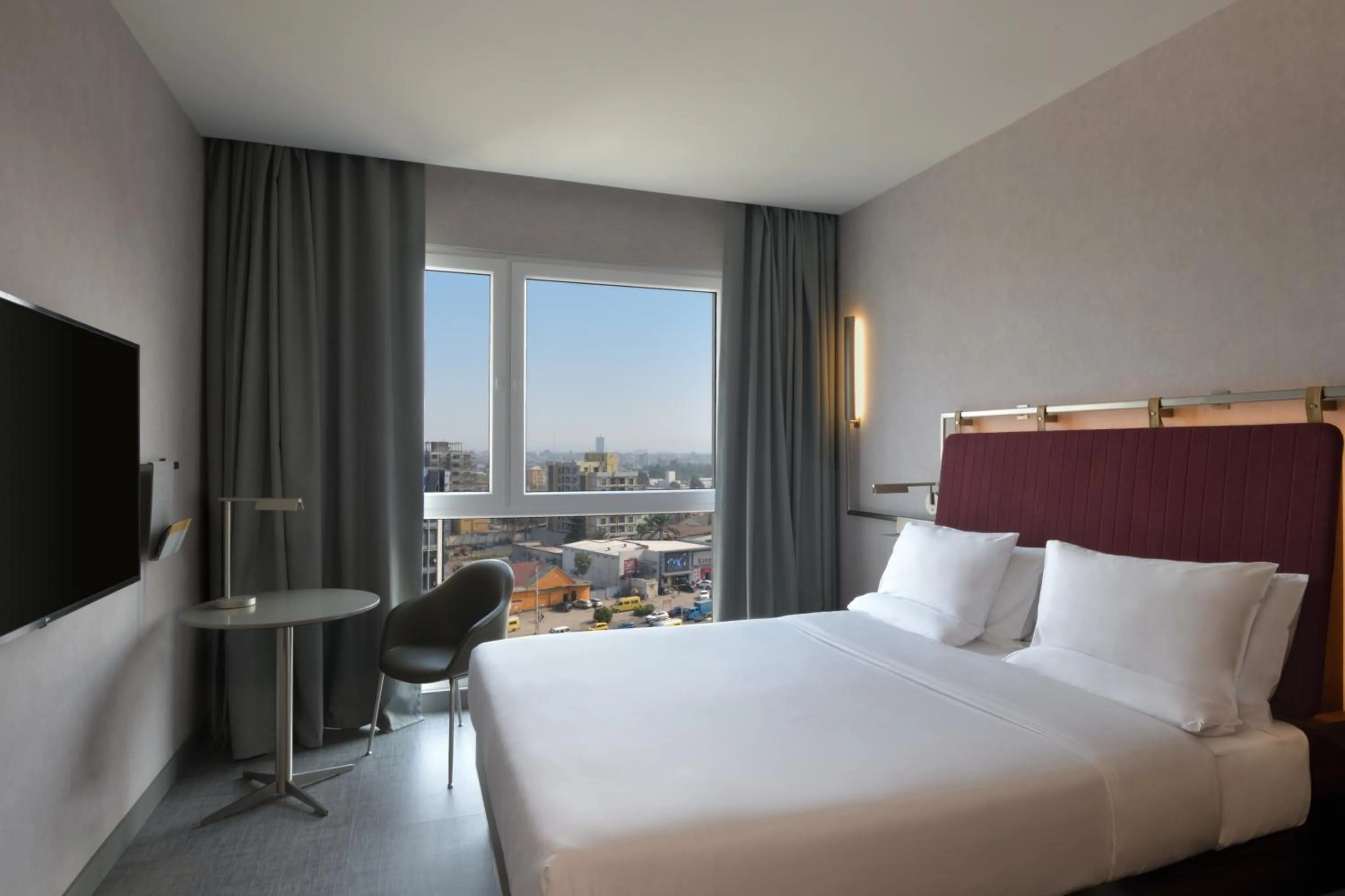 Bed in Novotel Kinshasa La Gombe