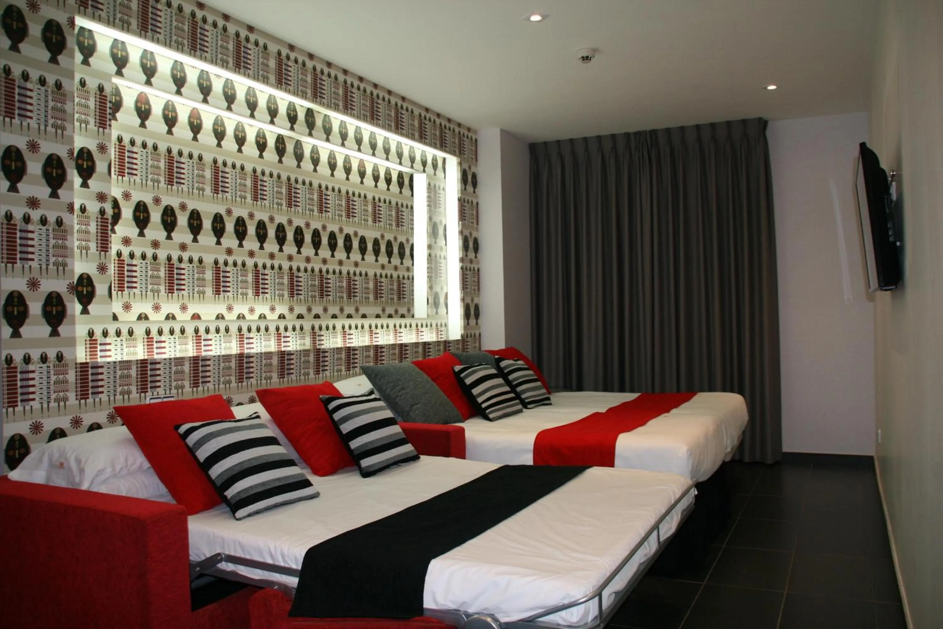 Photo of the whole room, Bed in Hotel Indiana