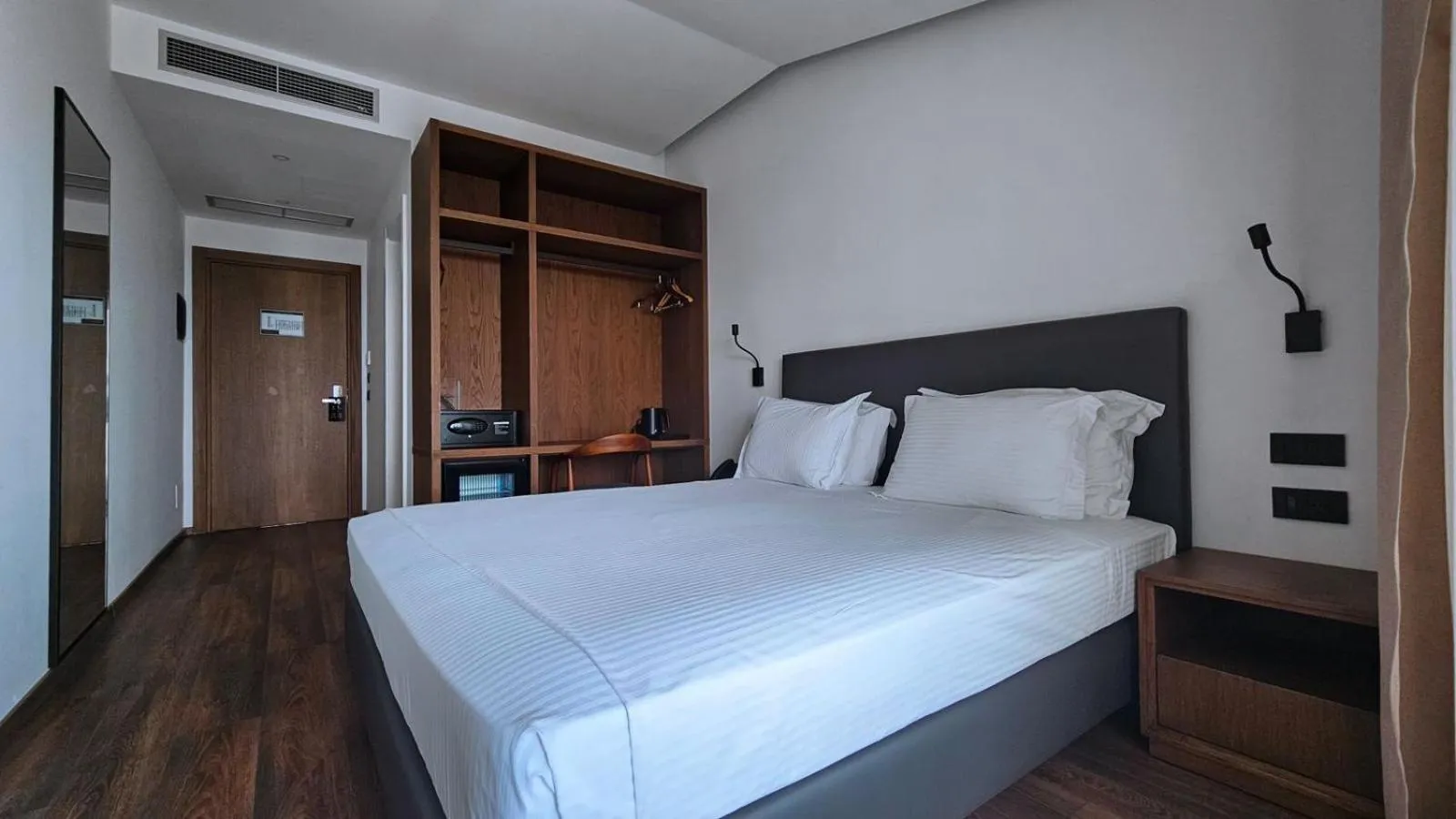 Bed in Black Diamond Hotel Dhermi