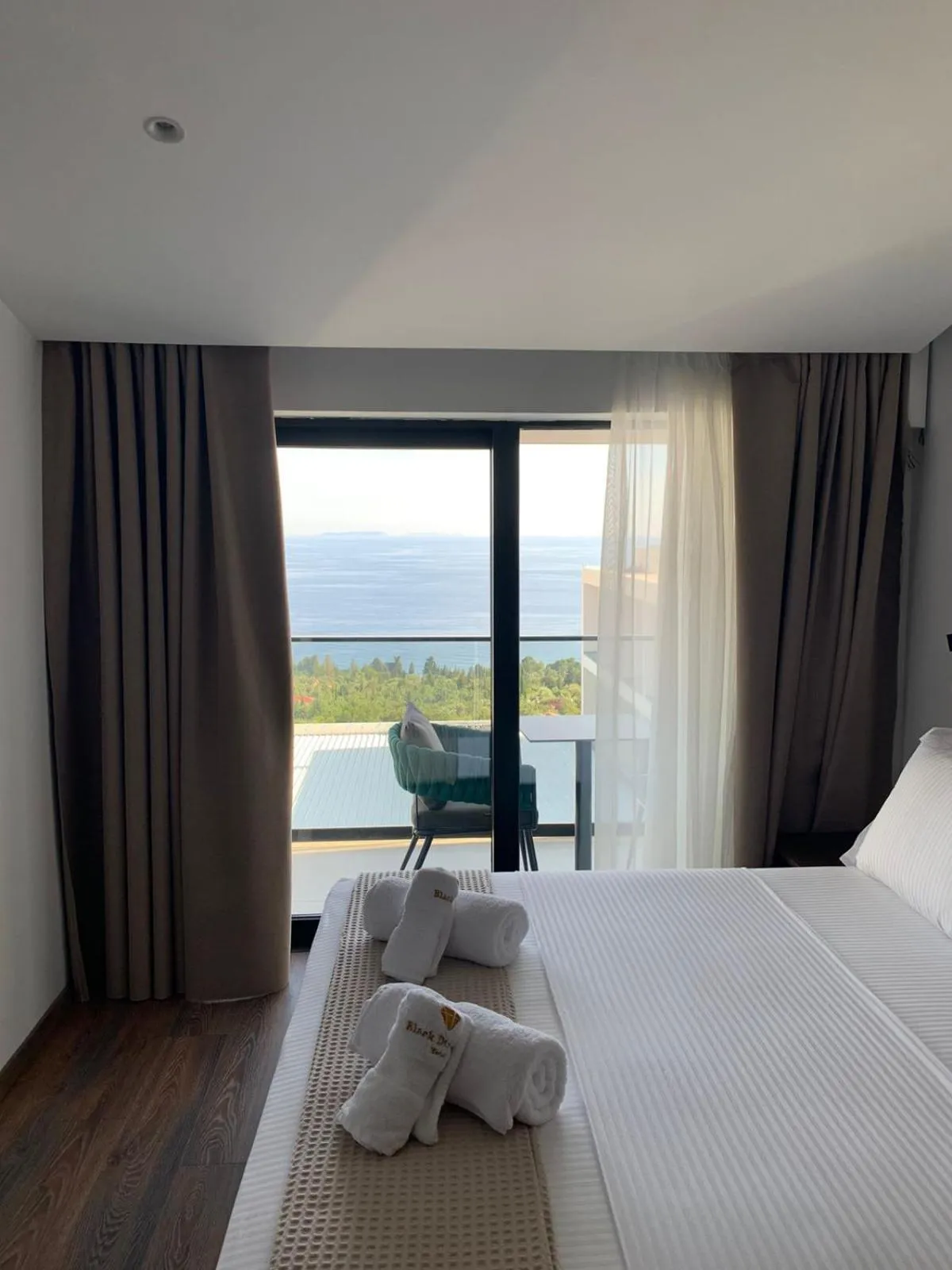 Bed in Black Diamond Hotel Dhermi