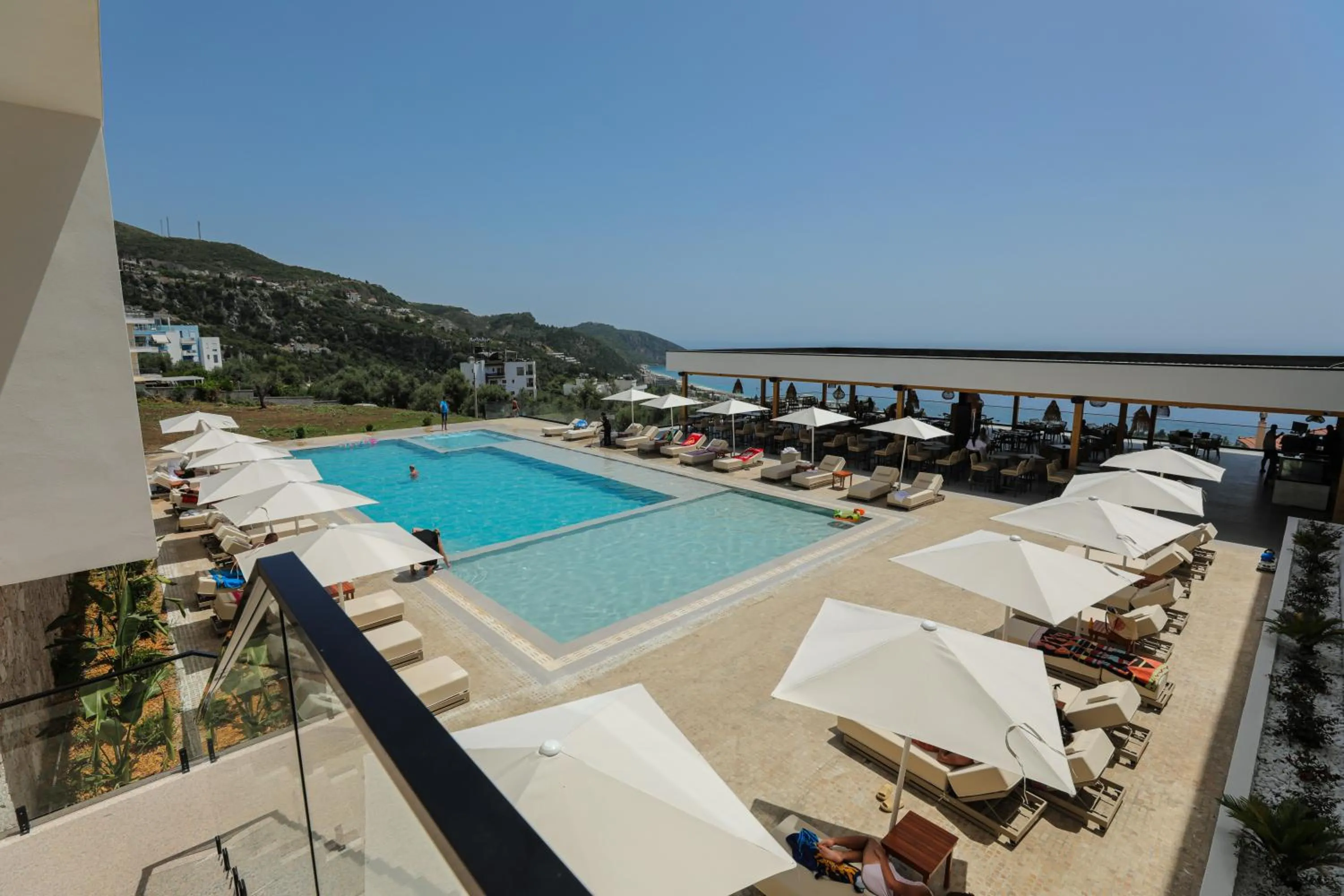 Black Diamond Hotel Dhermi