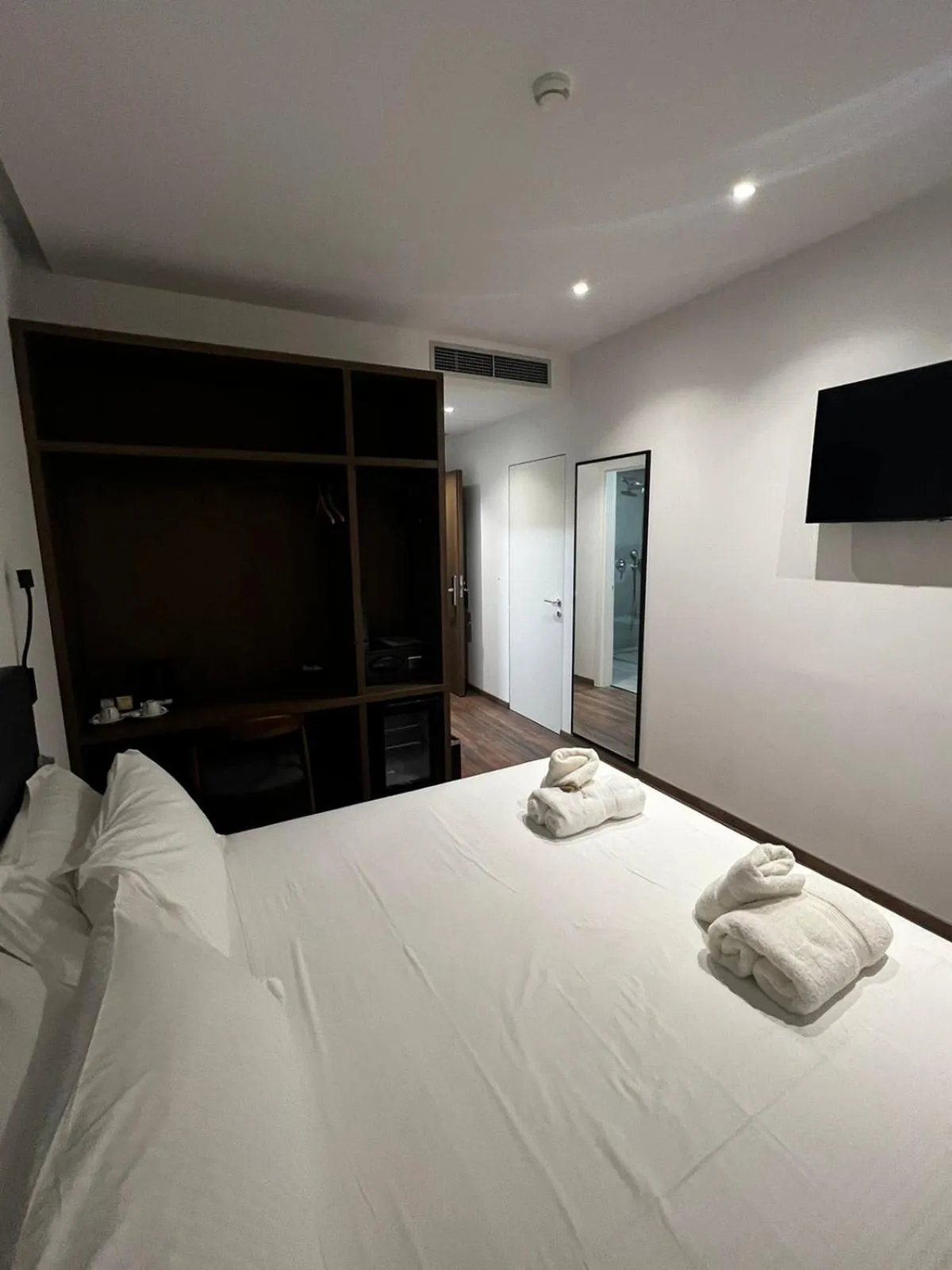 Bed in Black Diamond Hotel Dhermi