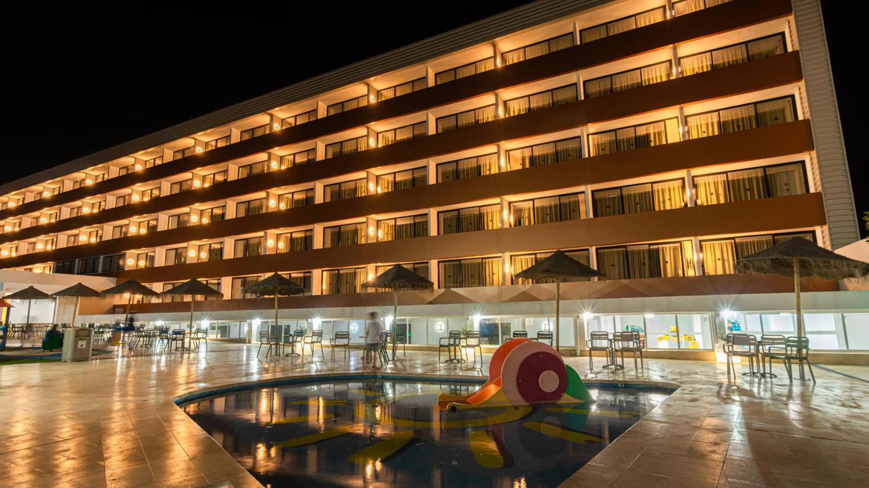 Property building in Ohtels Carabela