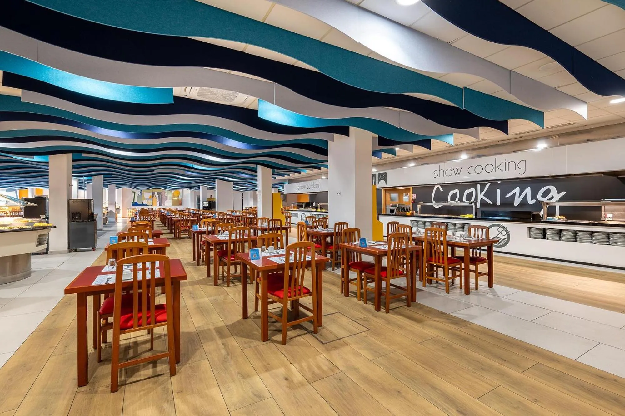 Lounge or bar in Hotel Playas de Guardamar