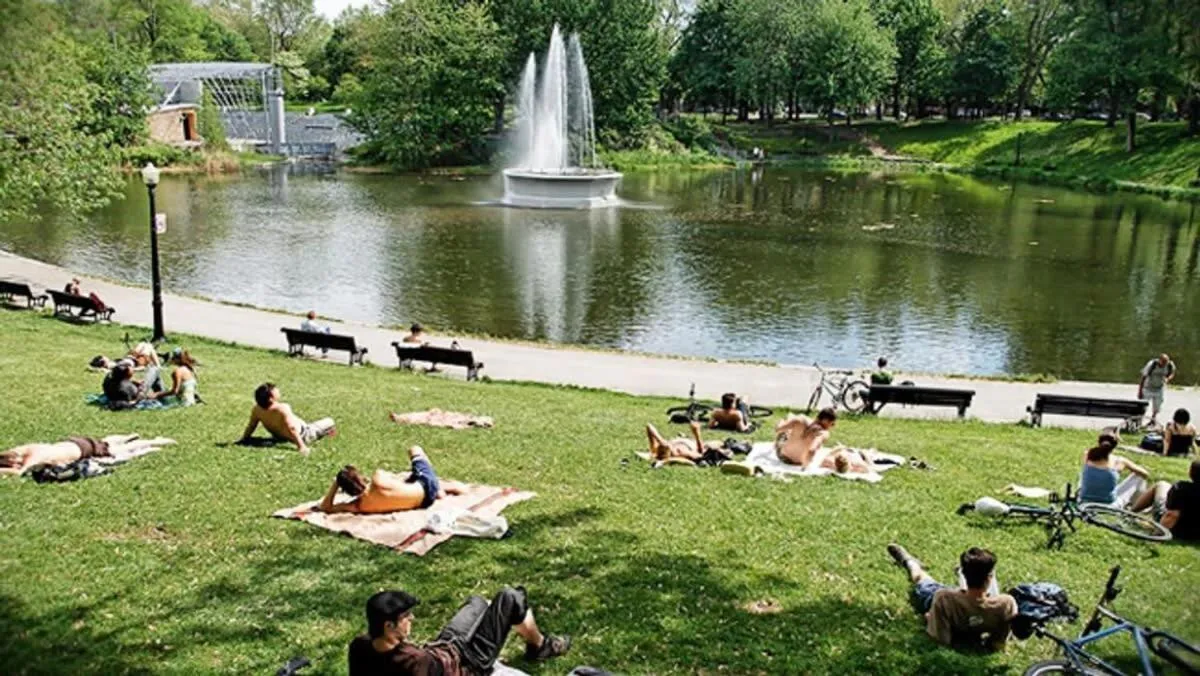 The Grand Prix Suite In the heart of MTL - M11 Rentals