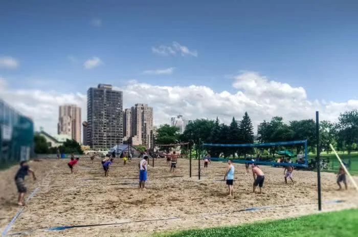 M11 The LEGO Suite 2BRSofaBed in Prime Location