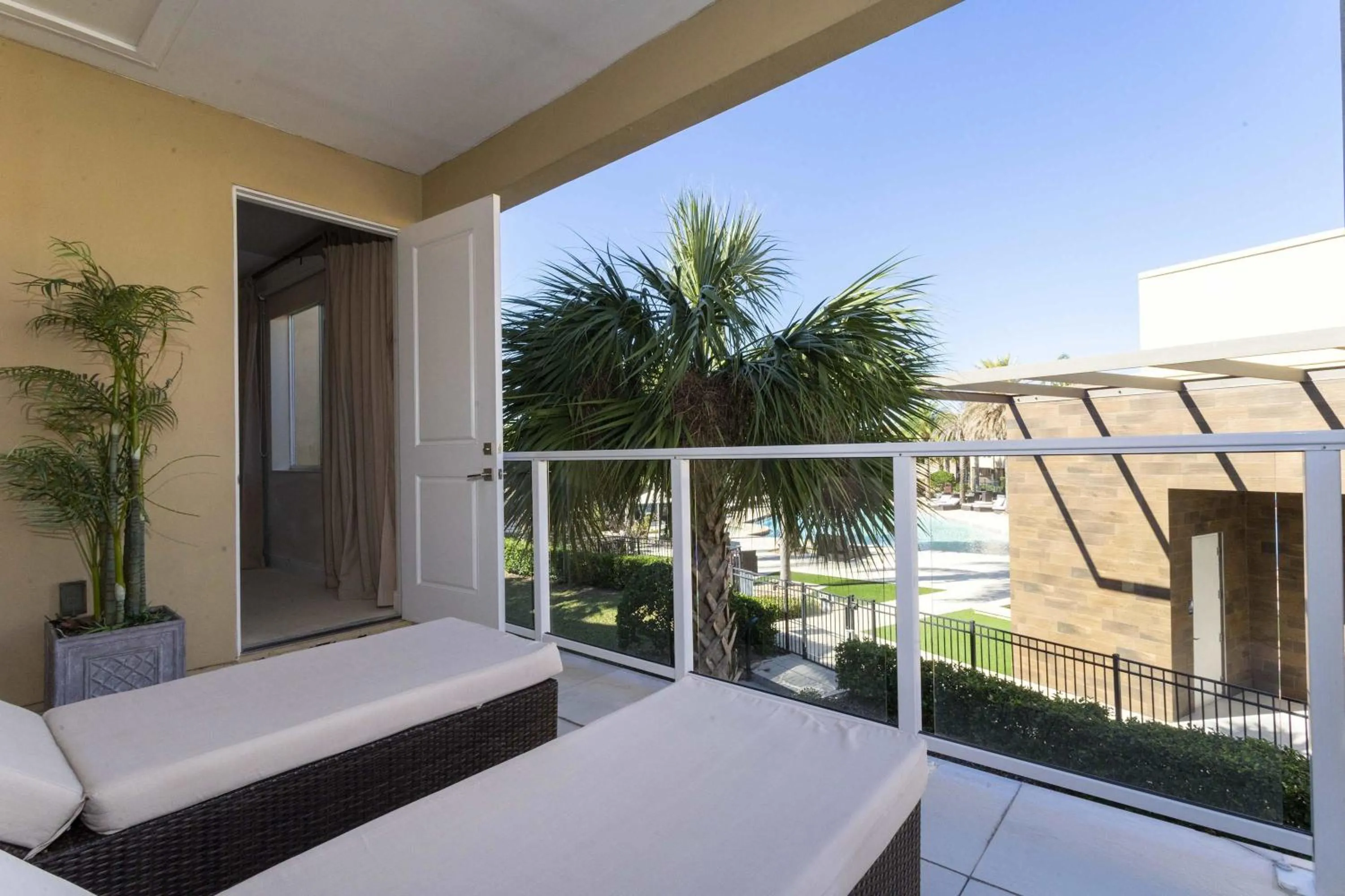 Bed in Gorgeous 4 Bd Close to Disney @ Magic Village 3114