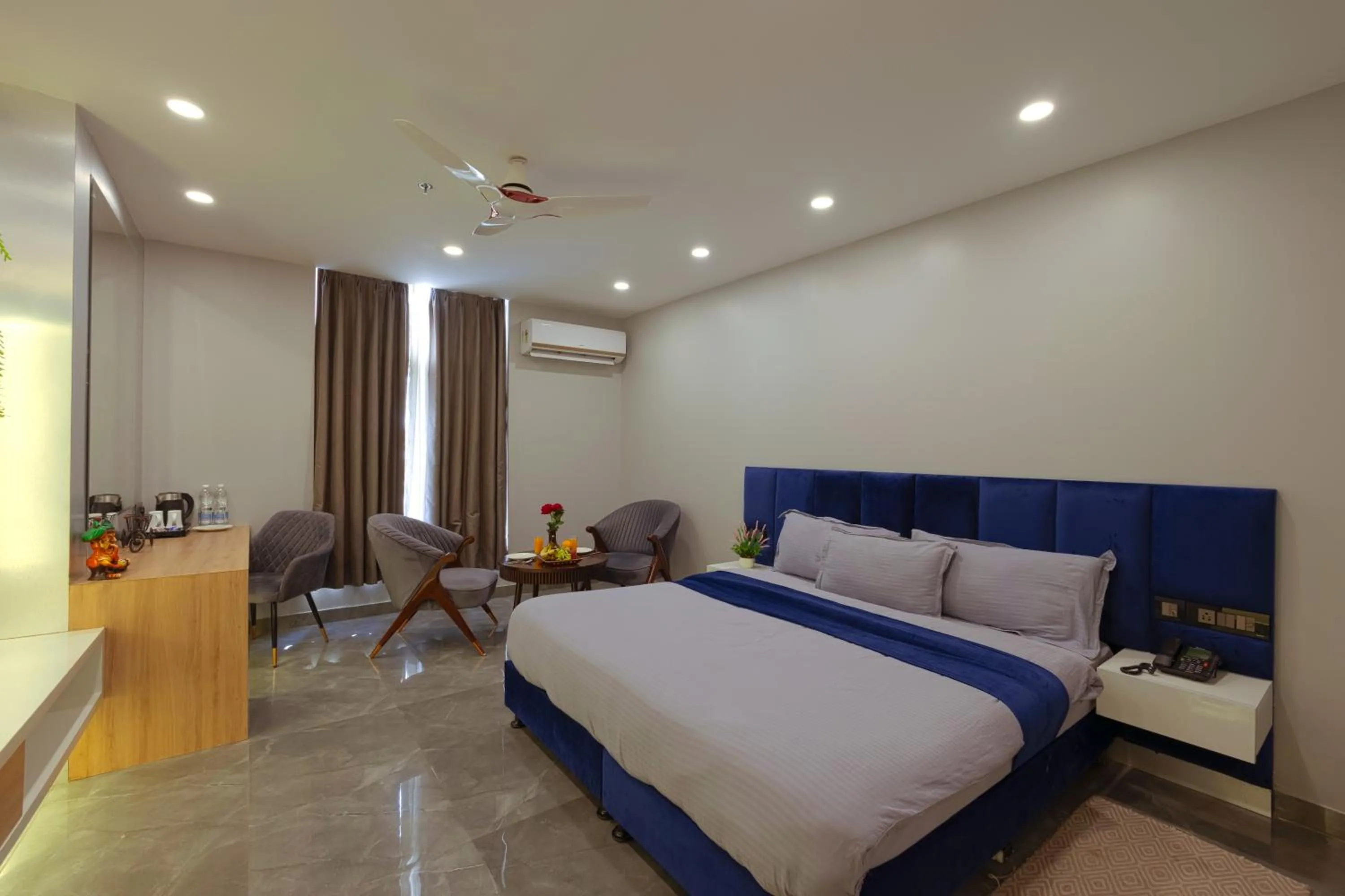 Bed in Hotel Bay Laurel Retreat