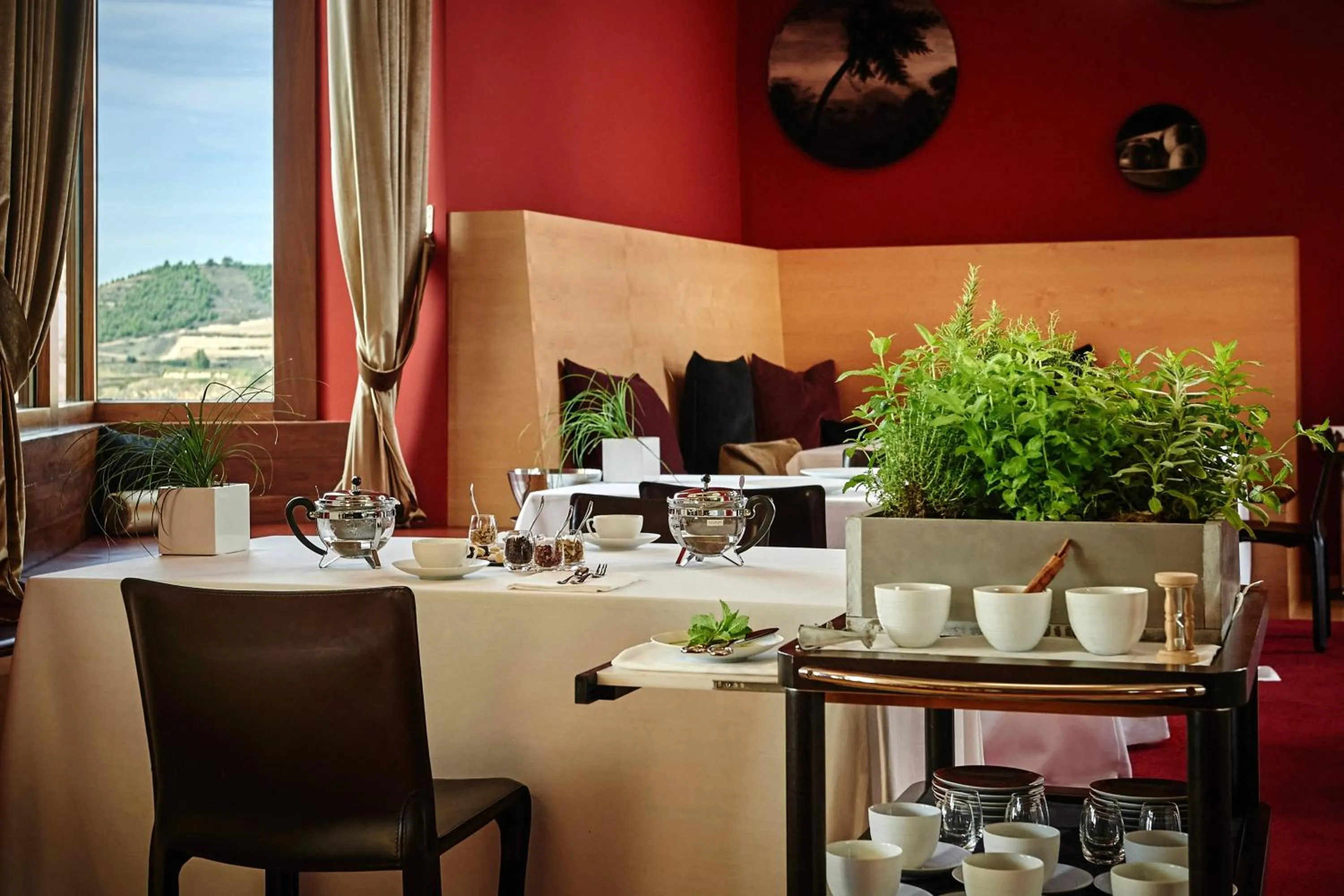 Restaurant/places to eat in Hotel Marqués de Riscal, a Luxury Collection Hotel, Elciego