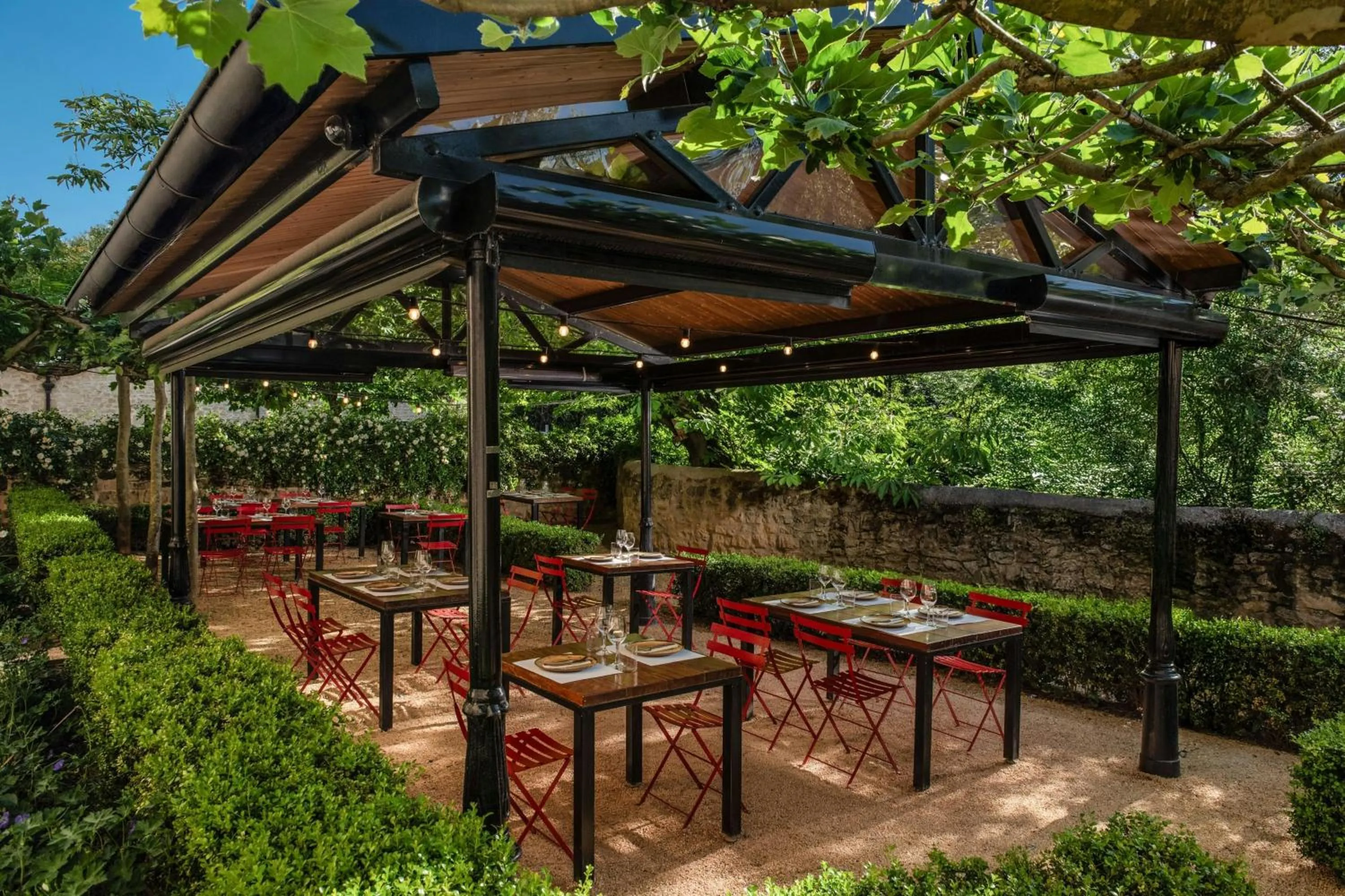 Restaurant/places to eat in Hotel Marqués de Riscal, a Luxury Collection Hotel, Elciego