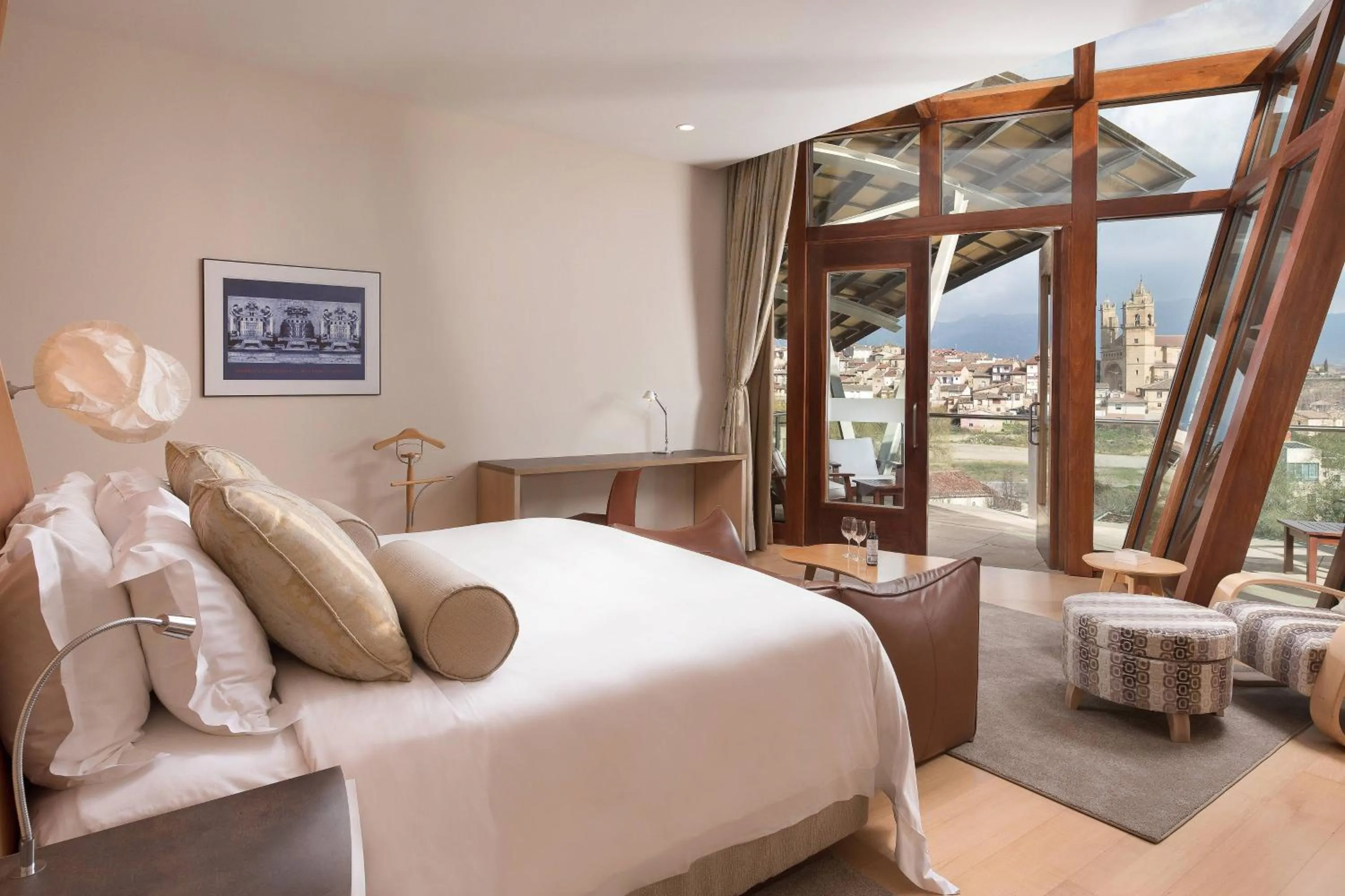 Photo of the whole room, Bed in Hotel Marqués de Riscal, a Luxury Collection Hotel, Elciego