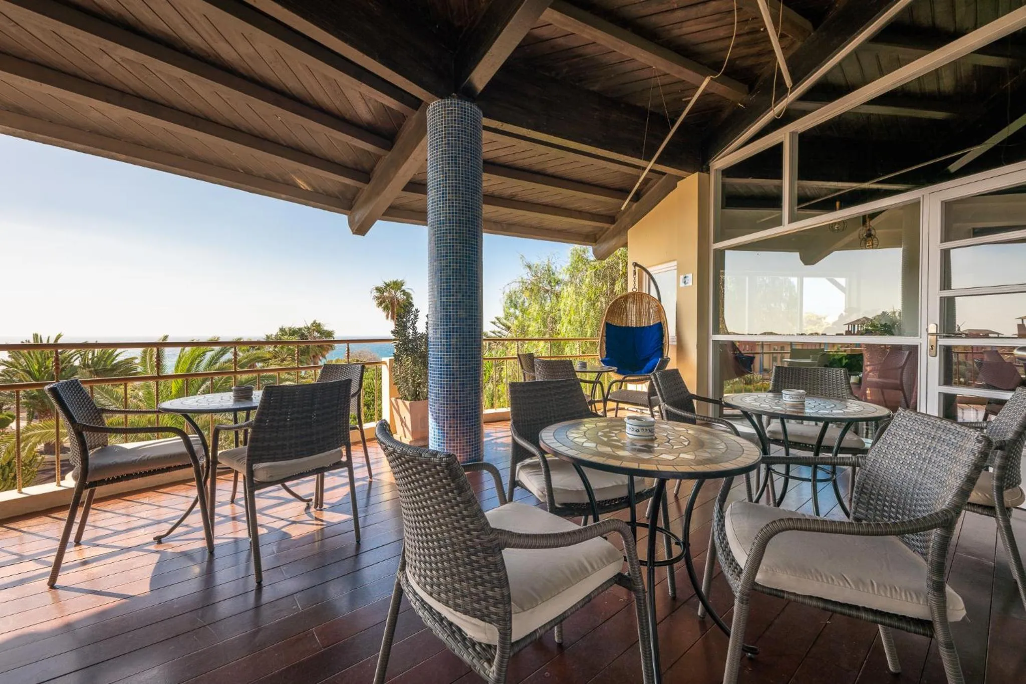 Lounge or bar in Hotel LIVVO Risco del Gato Suites