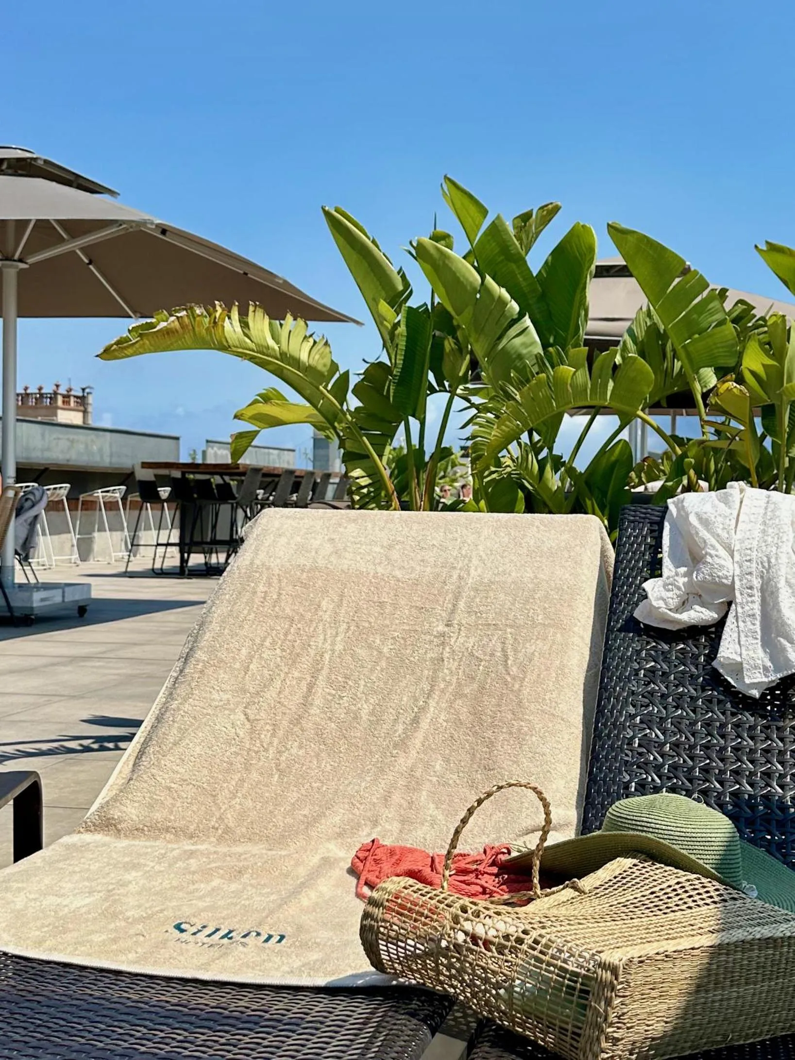 Pool view in Silken Ramblas