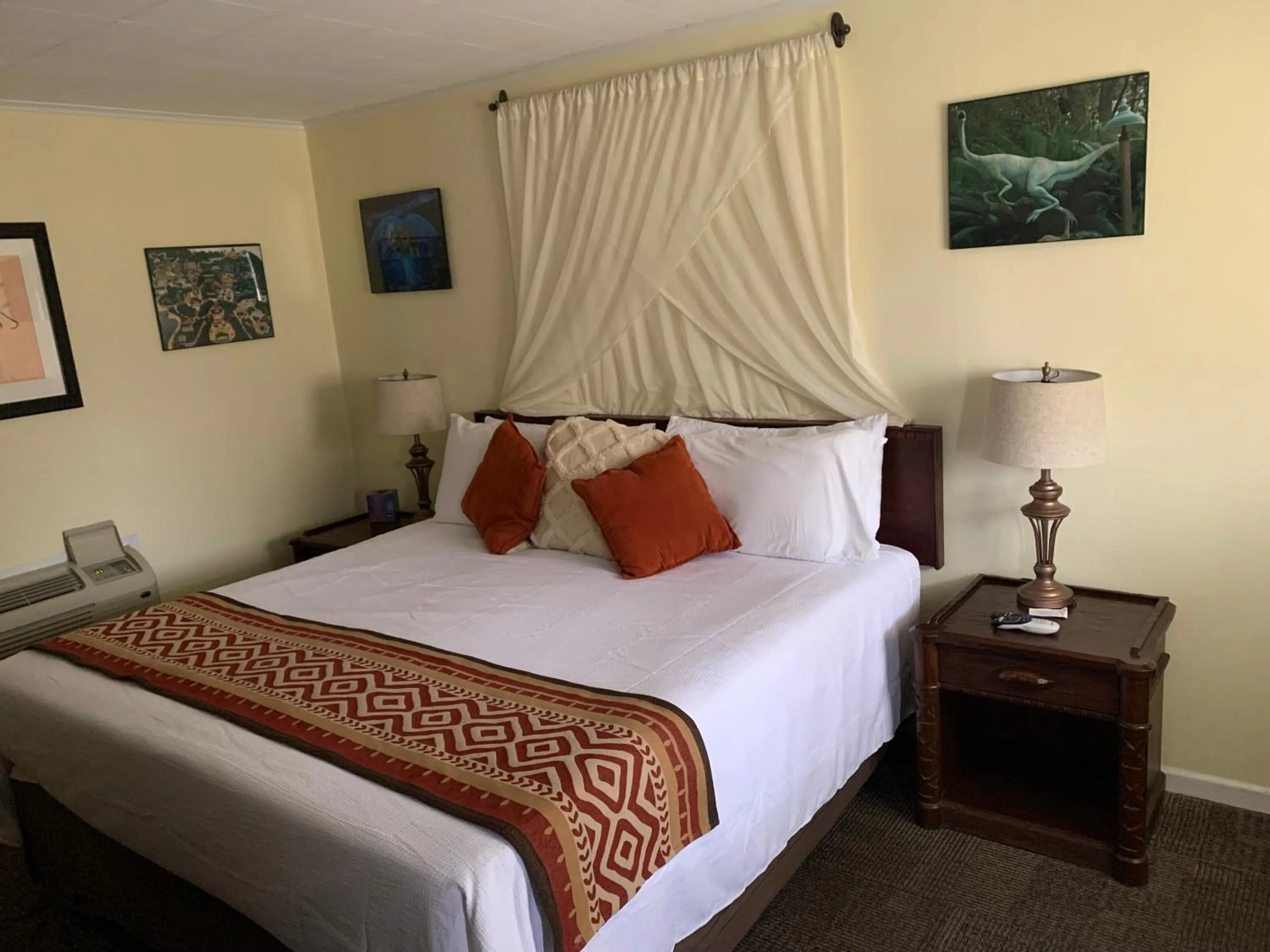 Bed in Hotel Marceline