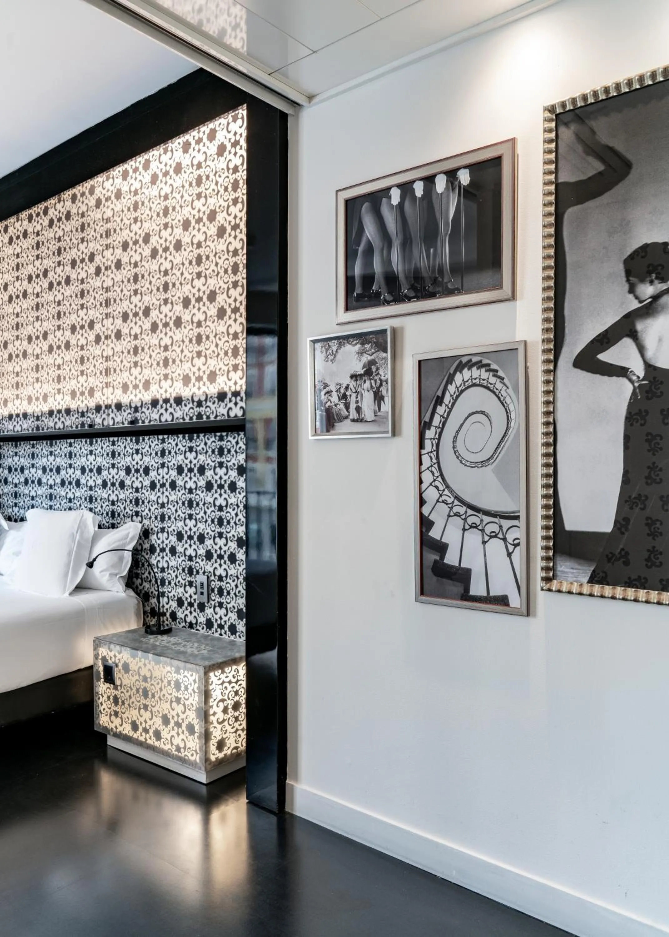 Decorative detail, Bed in Vincci Vía - 66