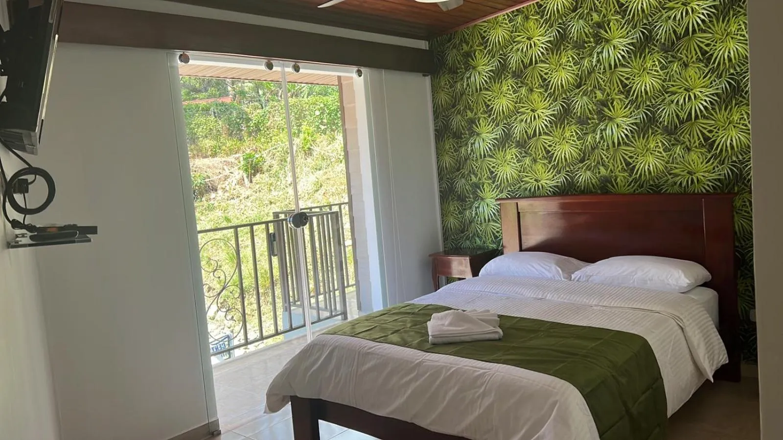 View (from property/room), Bed in ROCCA VENTO