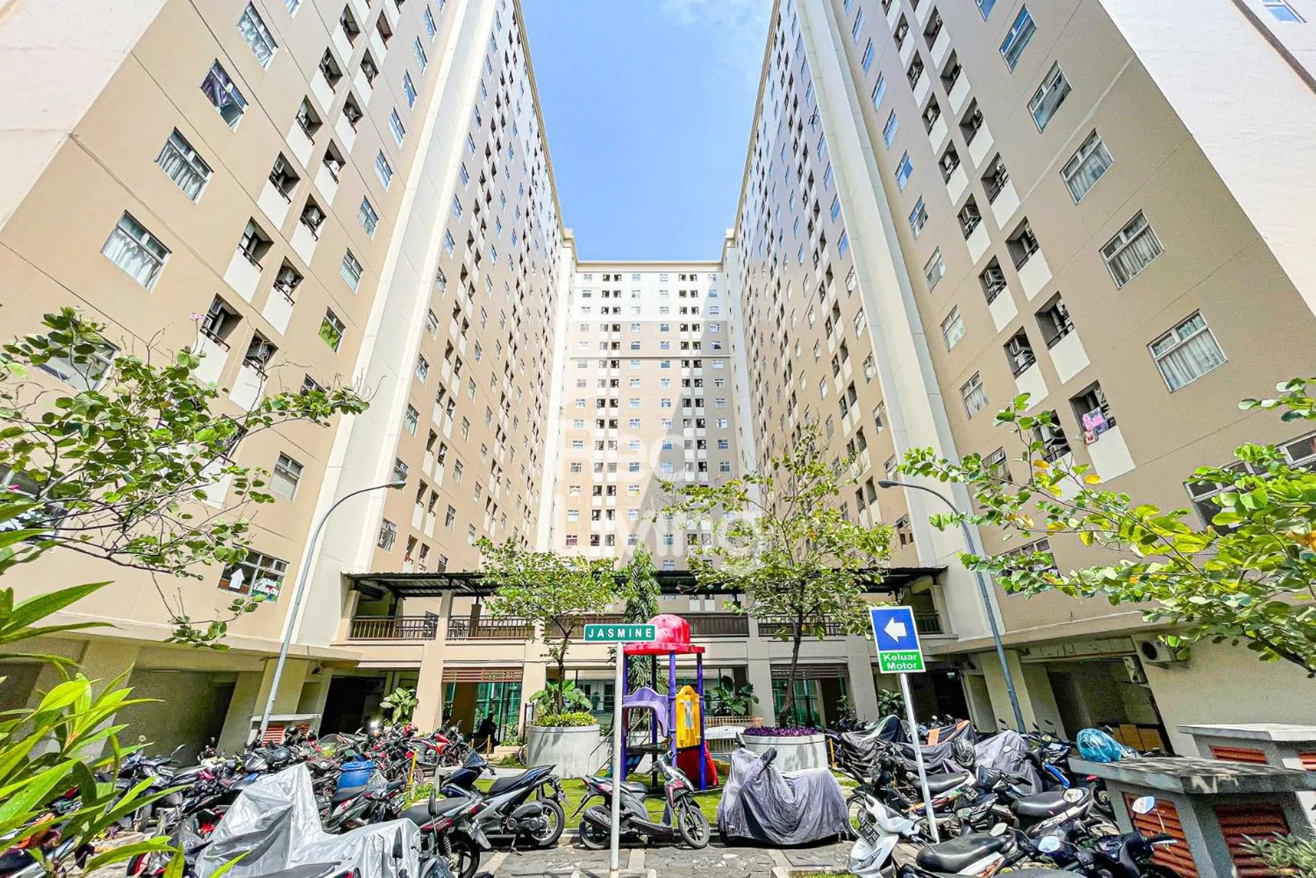 Property building in RedLiving Apartemen Kalibata City - Homy Jasen Tower Jasmine