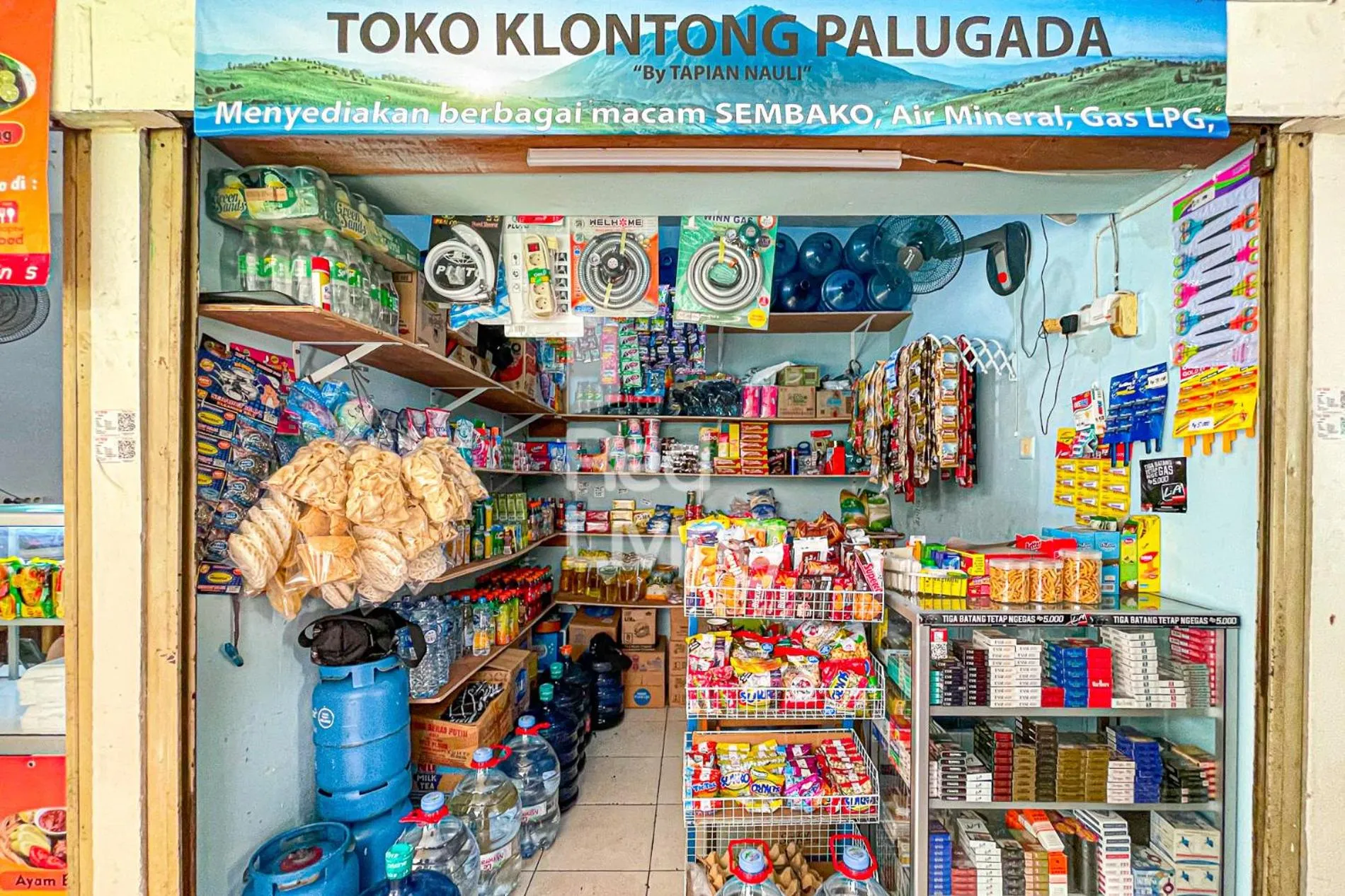 Shopping Area in RedLiving Apartemen Kalibata City - Homy Jasen Tower Jasmine