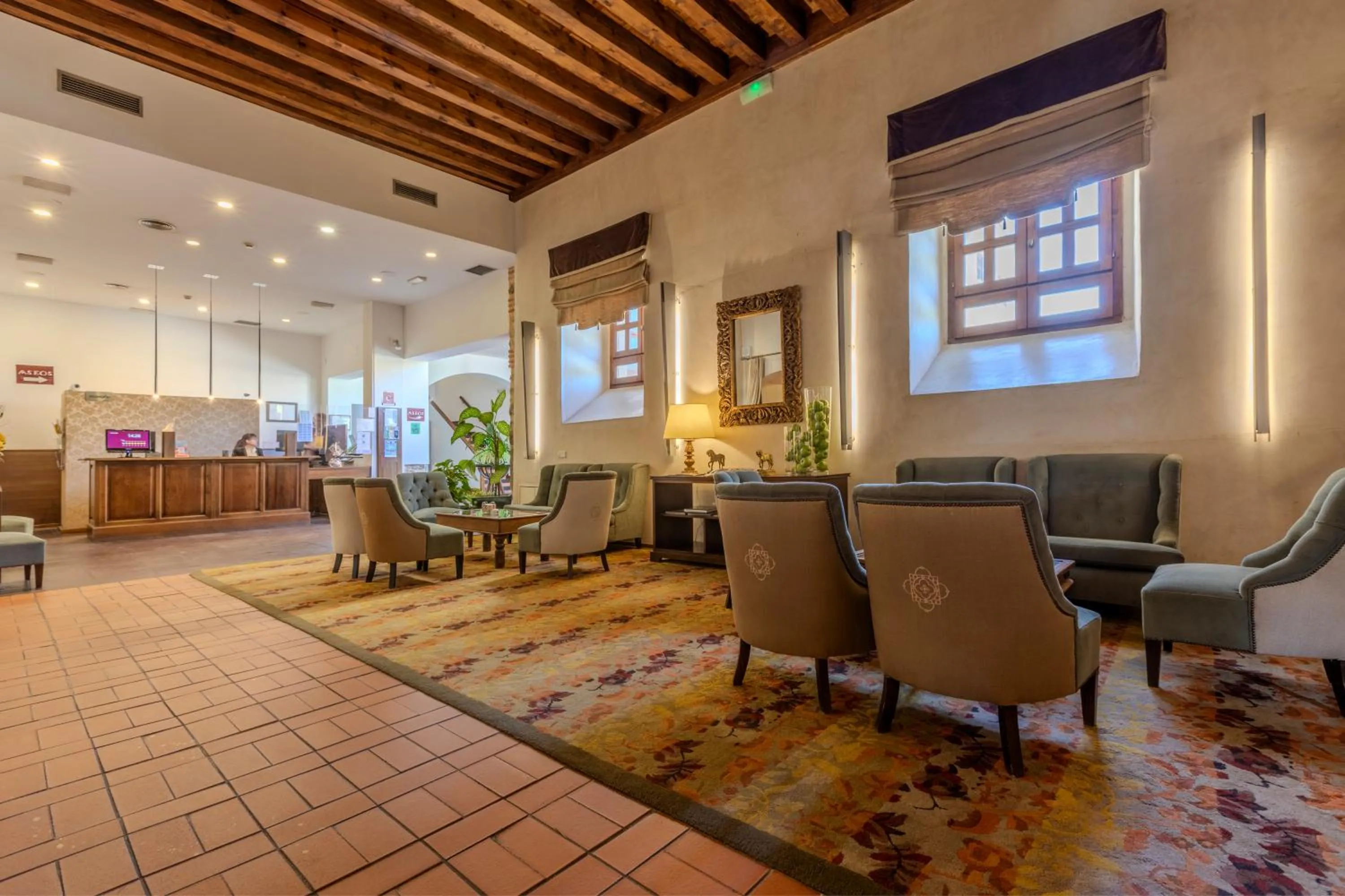 Living room in Hotel San Antonio el Real