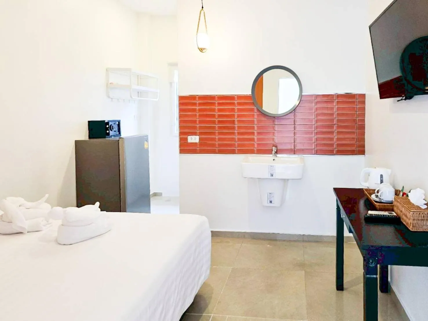 Bedroom, Bed in Kata Forte Resort